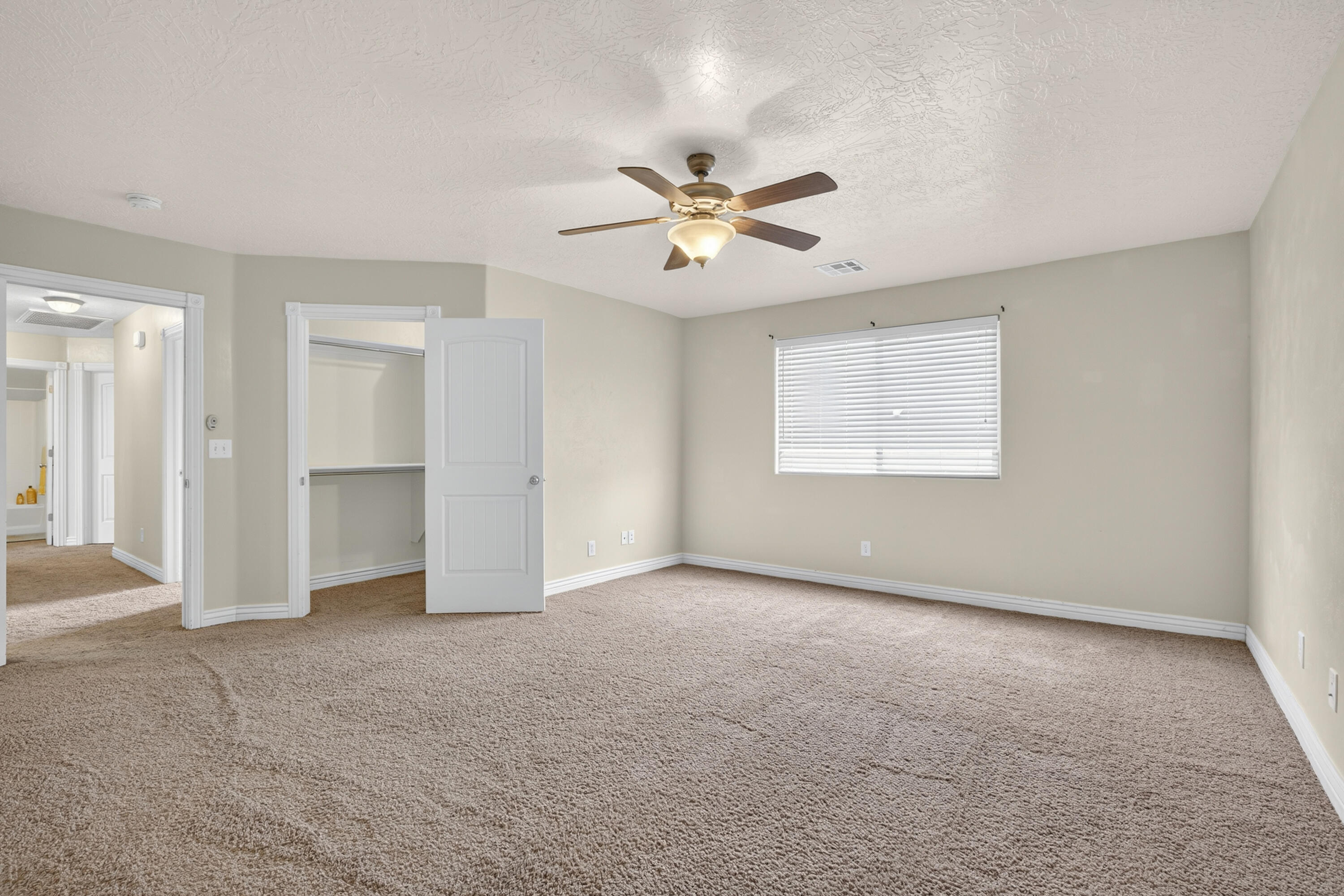 ENGLISH OAKS ESTATES - Residential