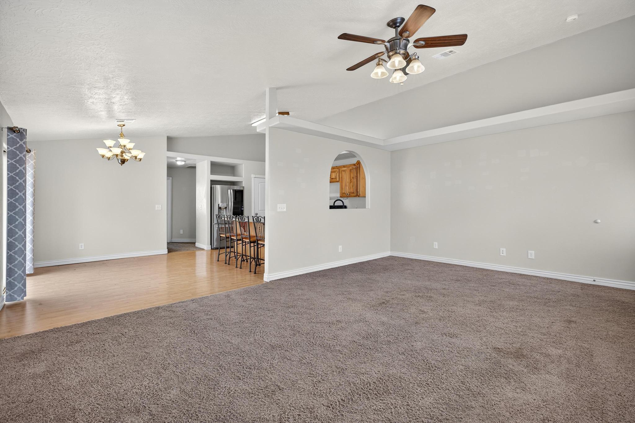 ENGLISH OAKS ESTATES - Residential