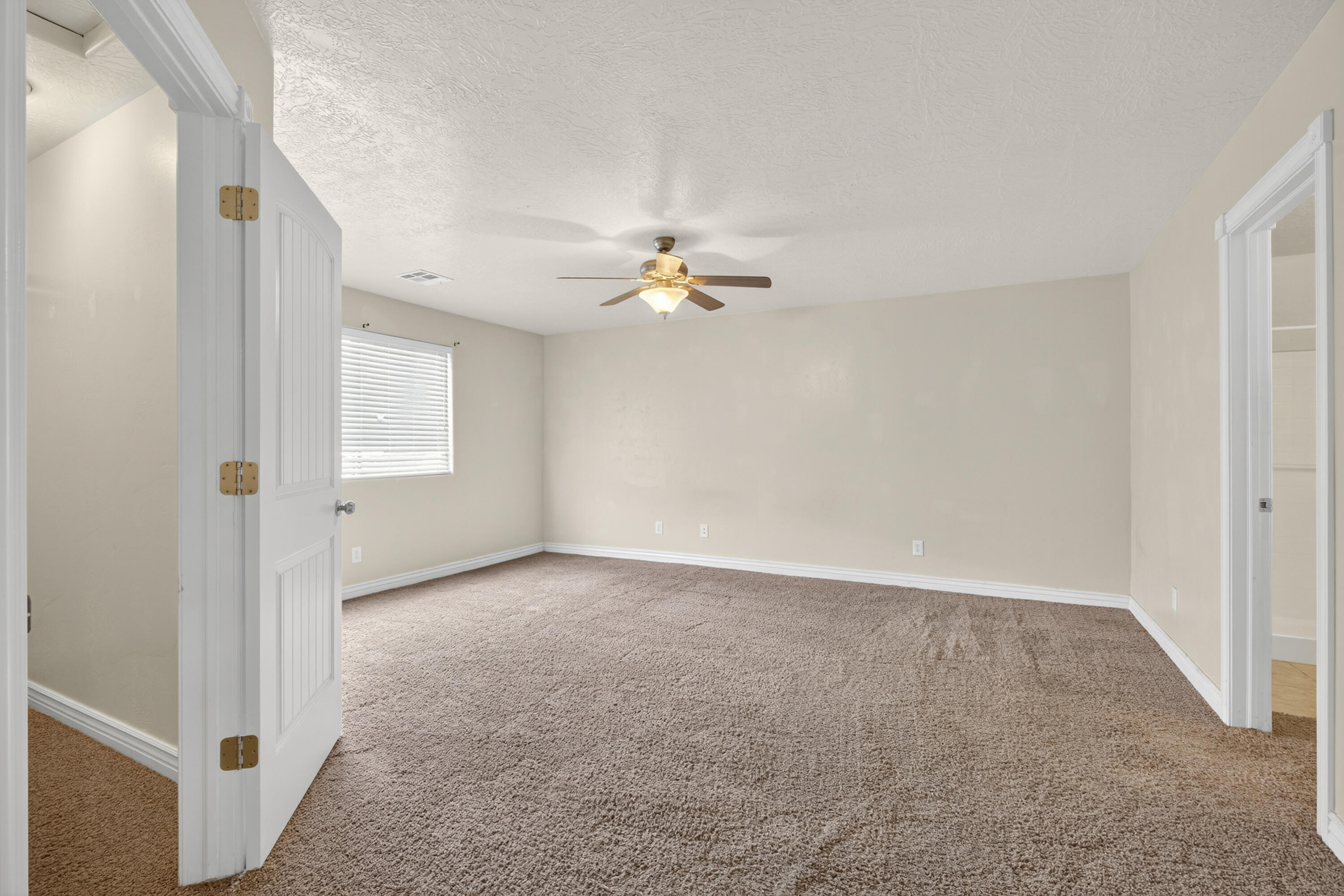 ENGLISH OAKS ESTATES - Residential