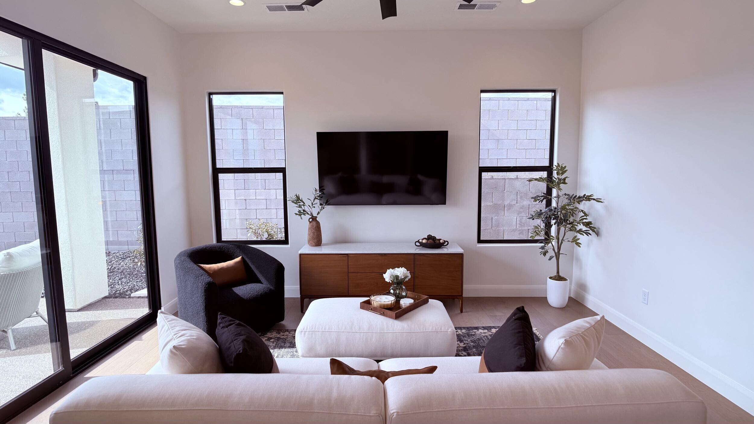 SUNIVA - Residential