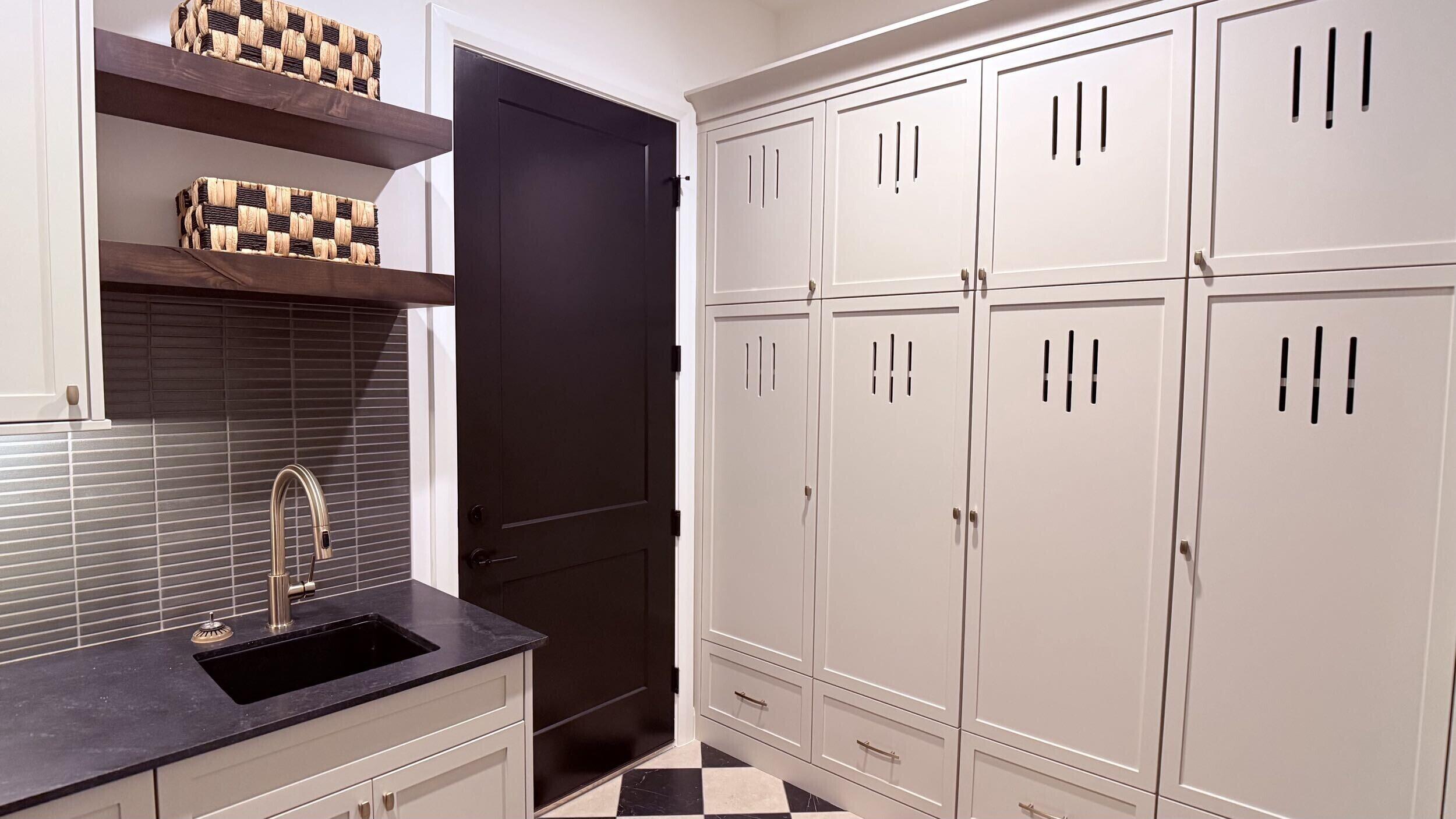 SUNIVA - Residential