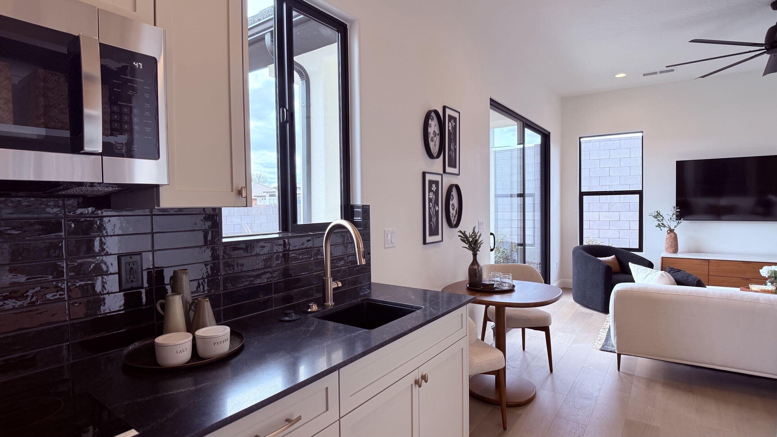 SUNIVA - Residential