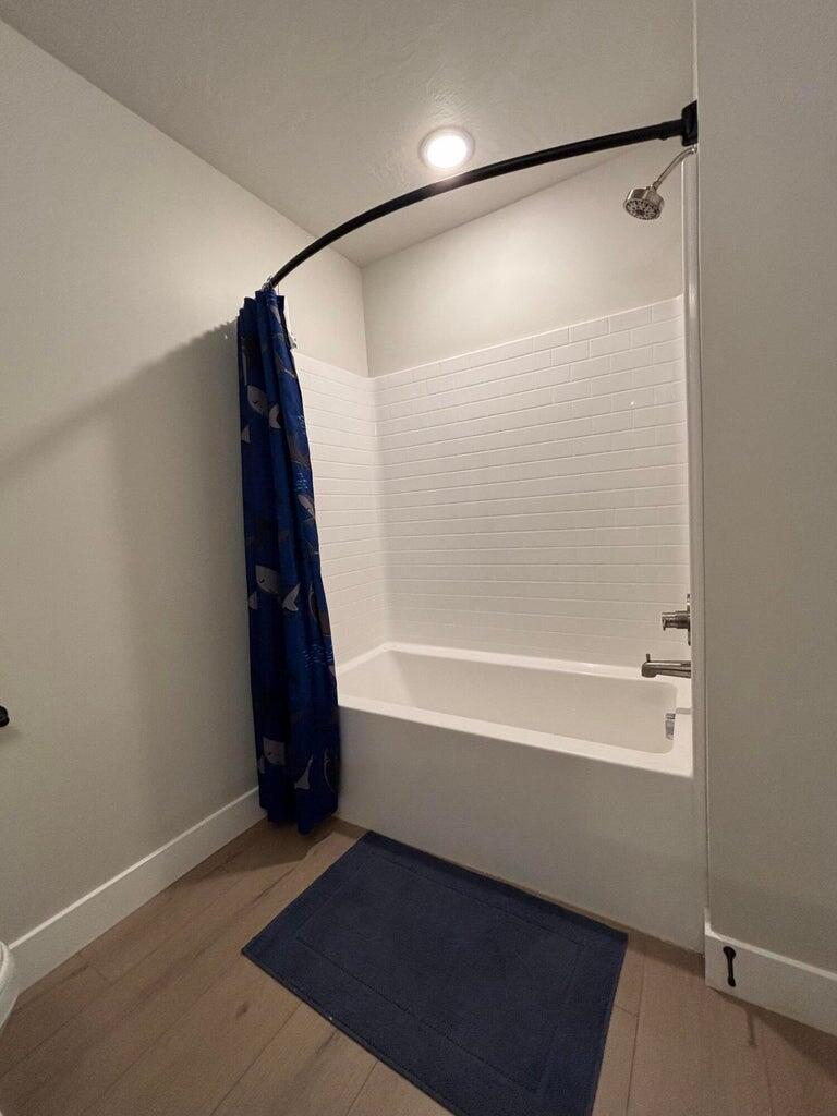 RISE AT CORAL CANYON - Residential