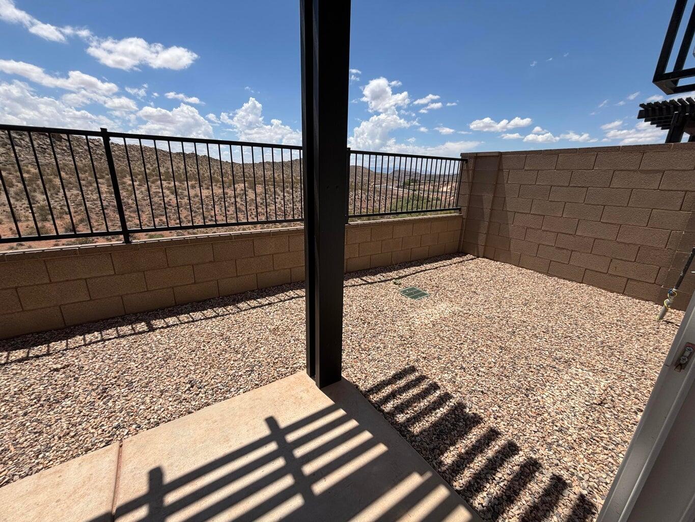 RISE AT CORAL CANYON - Residential