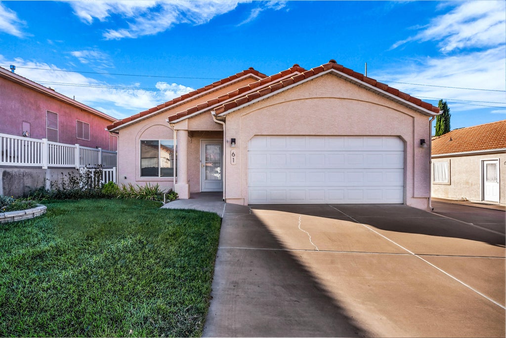 Photo of 504 E Telegraph ST 61 #61, Washington, UT 84780 (MLS # 26-277195)