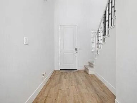 Tiny photo for 539 S STEWART CREEK, Washington, UT 84780 (MLS # 26-270590)