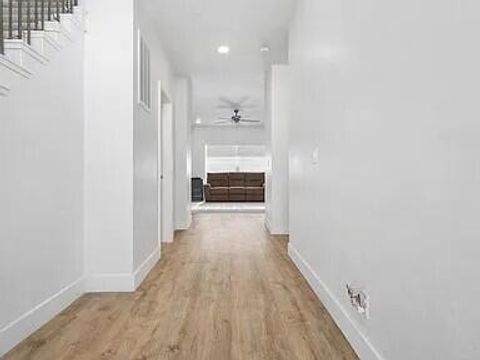 Tiny photo for 539 S STEWART CREEK, Washington, UT 84780 (MLS # 26-270590)