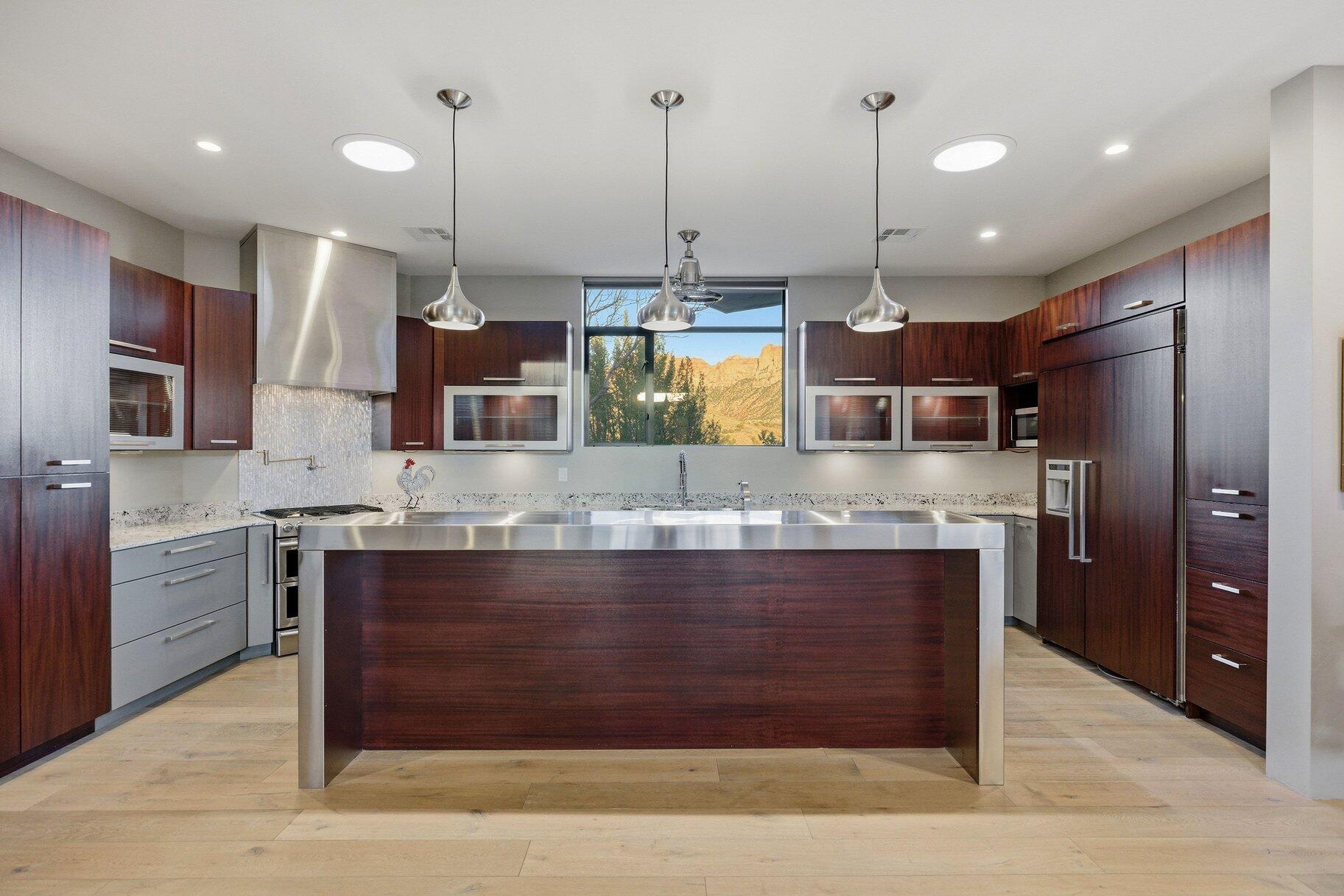 ANASAZI PLATEAU - Residential