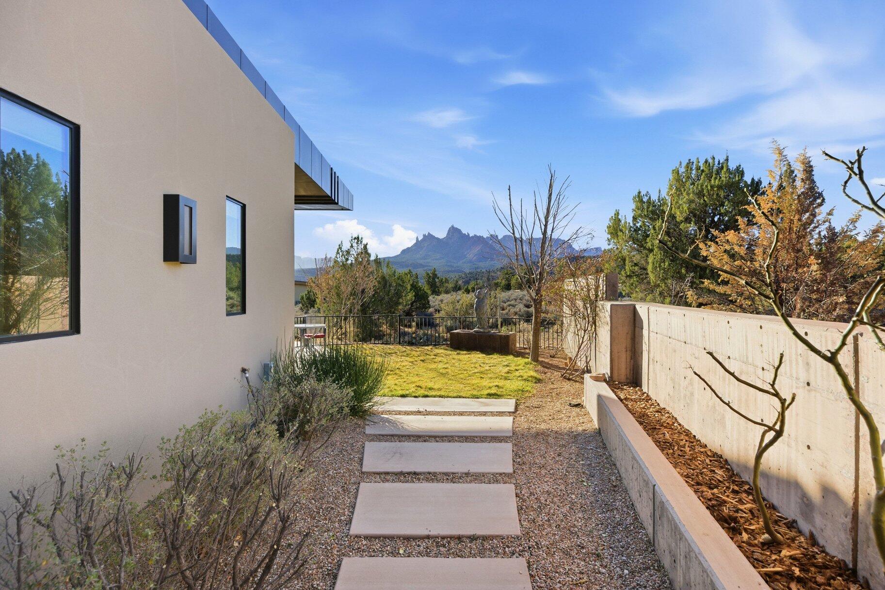 ANASAZI PLATEAU - Residential