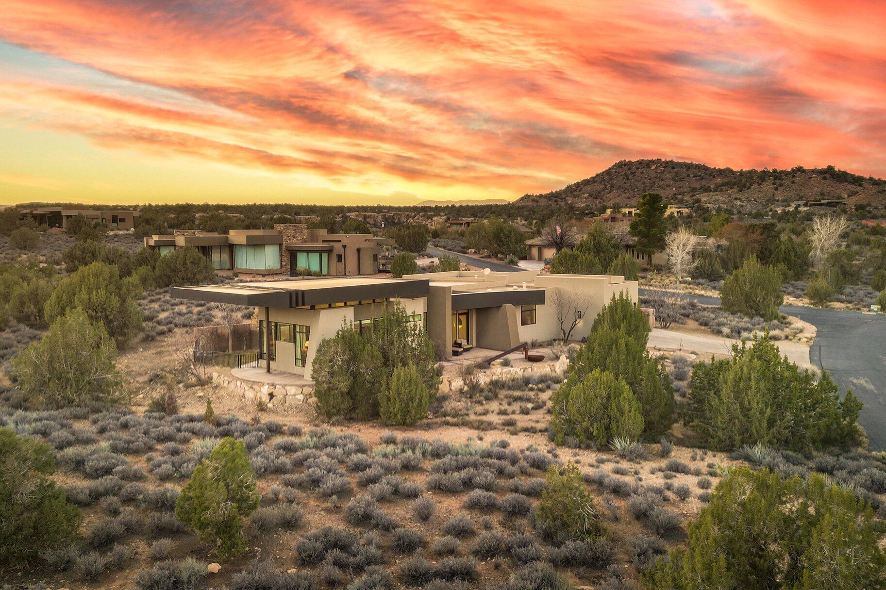 ANASAZI PLATEAU - Residential