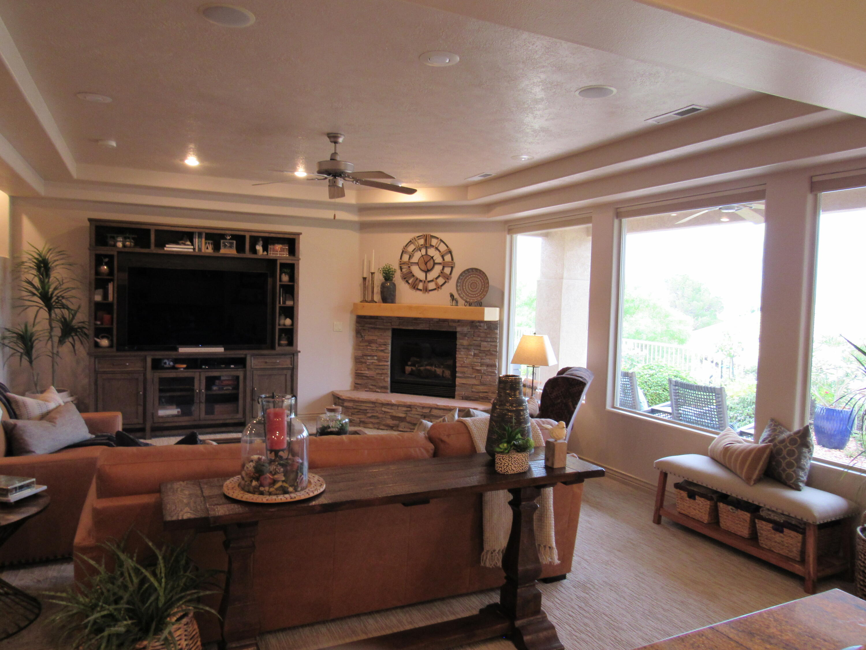 LA JOLLA HILLS AT GREEN SPRINGS - Residential