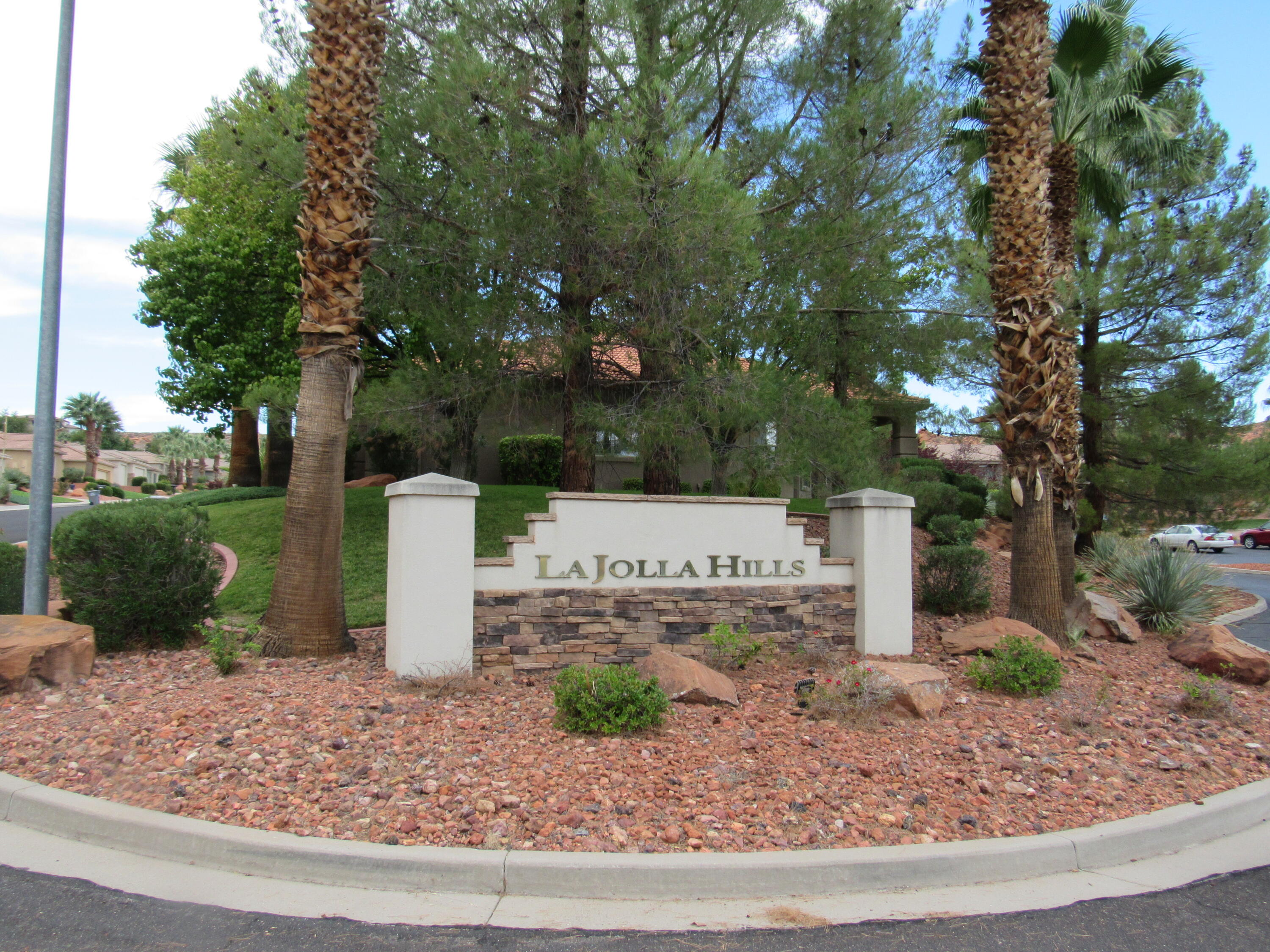 LA JOLLA HILLS AT GREEN SPRINGS - Residential