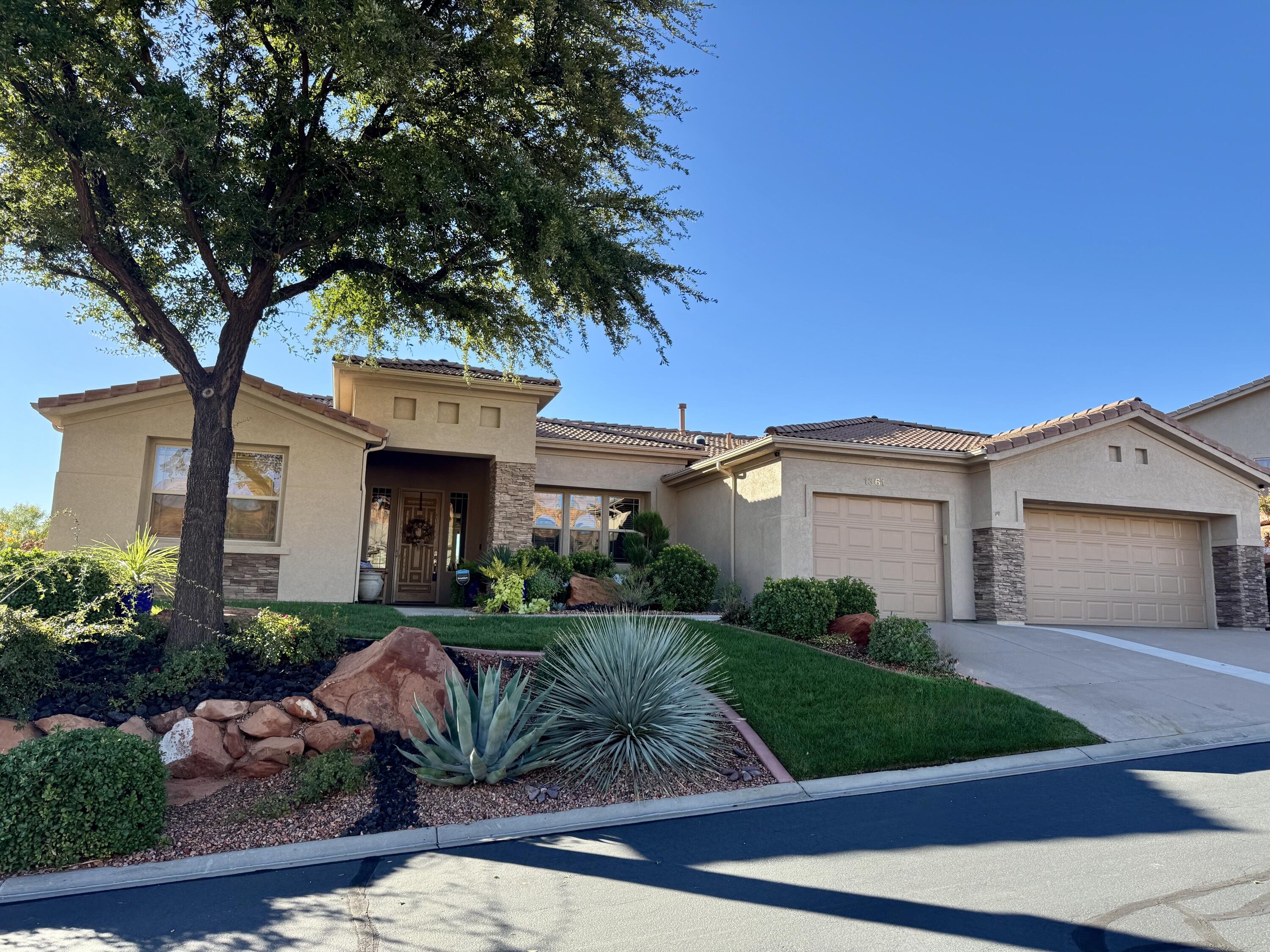 LA JOLLA HILLS AT GREEN SPRINGS - Residential