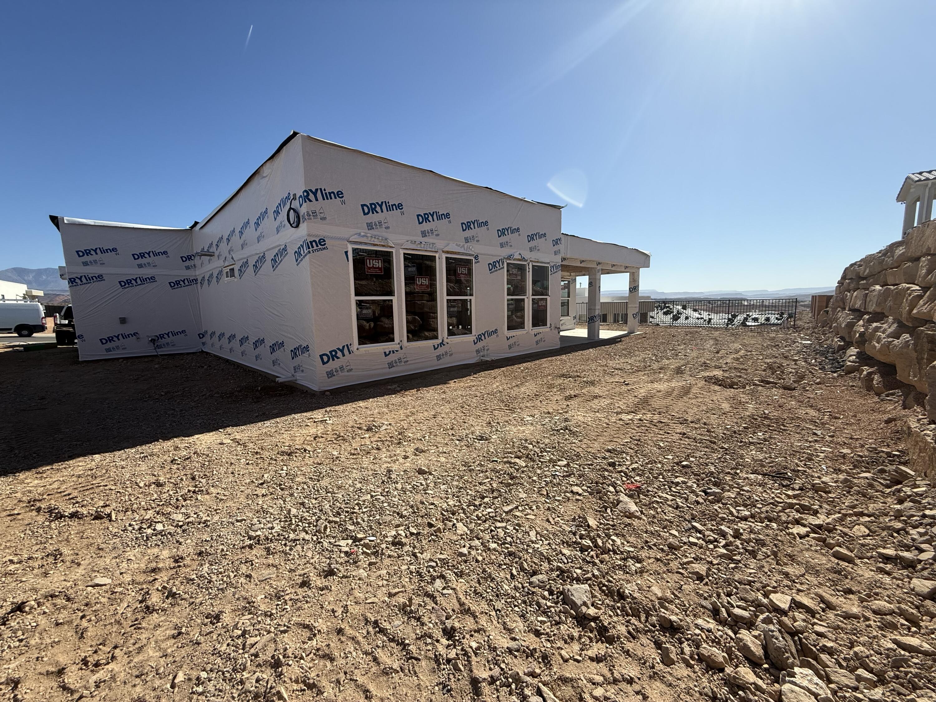 SALARNO HILLS AT DIVARIO - Residential