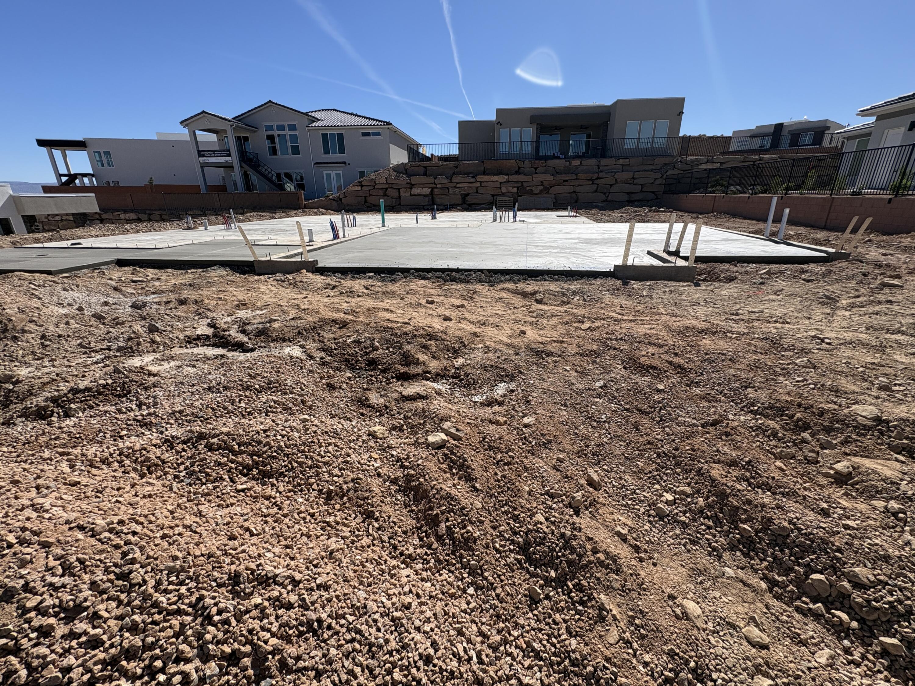 SALARNO HILLS AT DIVARIO - Residential