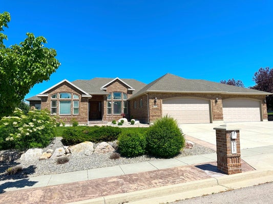 15117 S 2700 W, BLUFFDALE, UT 84065 - Image 981d99c4f7f9328e925c8ce34ea1ed2f/1225261850