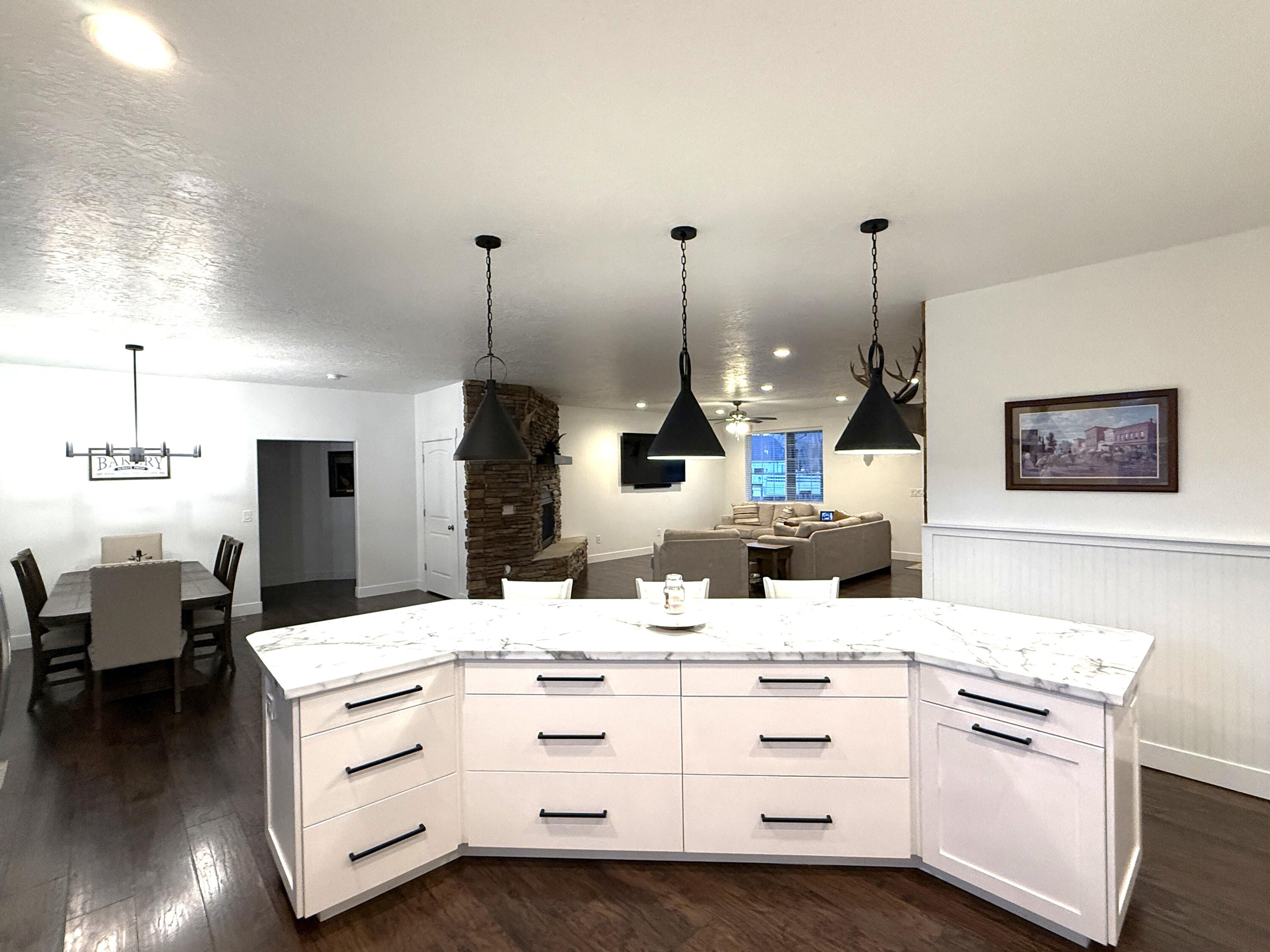 ENTERPRISE TOWNSITE - Residential