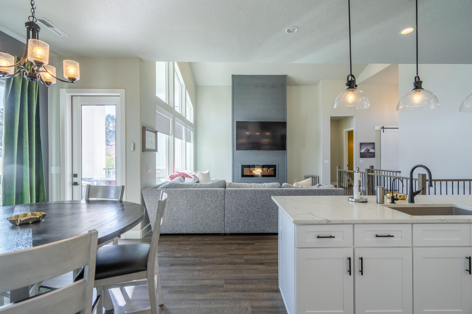 OVERLOOK AT GREEN VALLEY - Residential