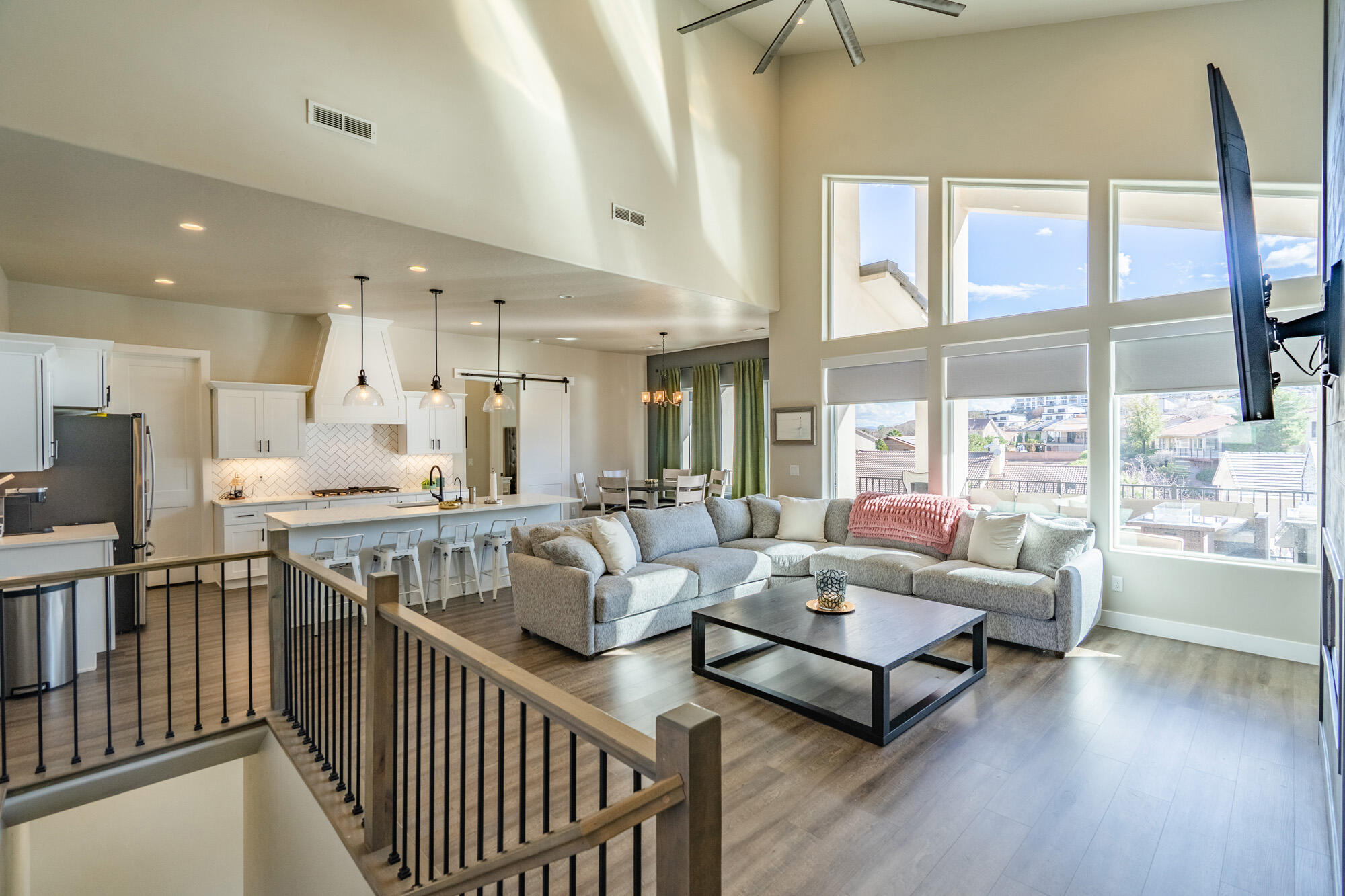 OVERLOOK AT GREEN VALLEY - Residential