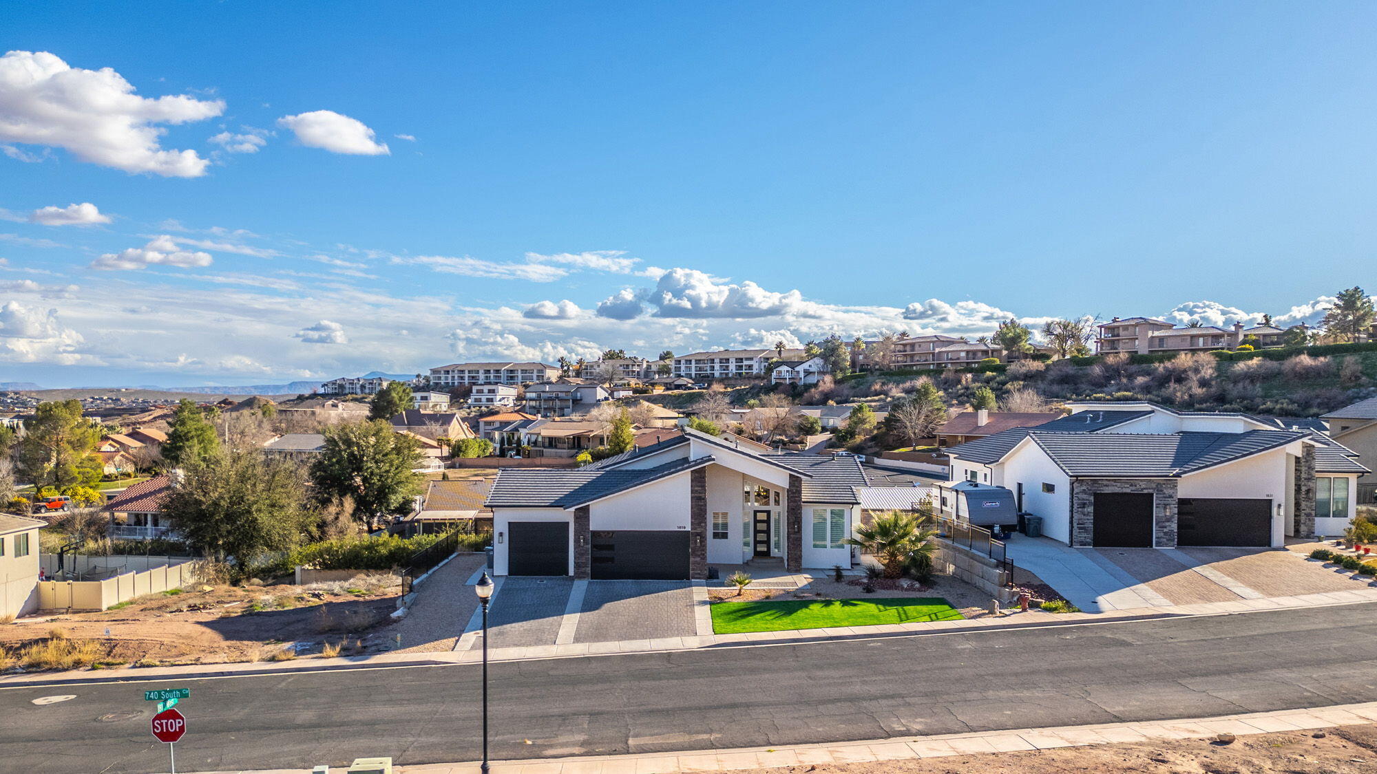OVERLOOK AT GREEN VALLEY - Residential