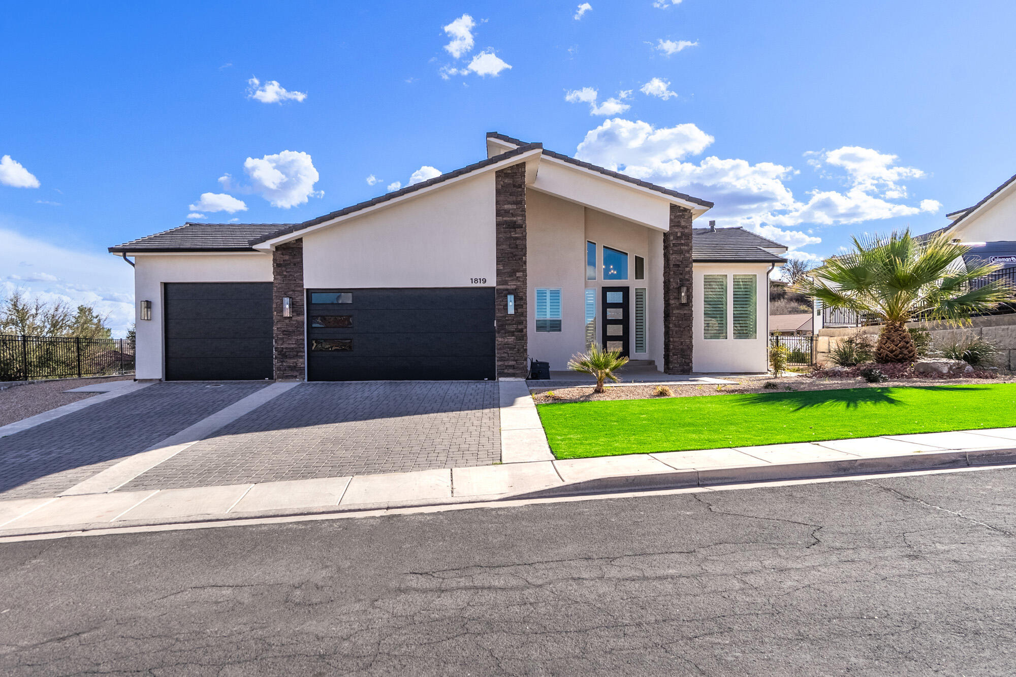 OVERLOOK AT GREEN VALLEY - Residential