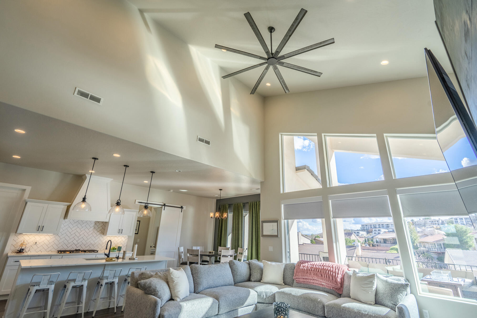 OVERLOOK AT GREEN VALLEY - Residential