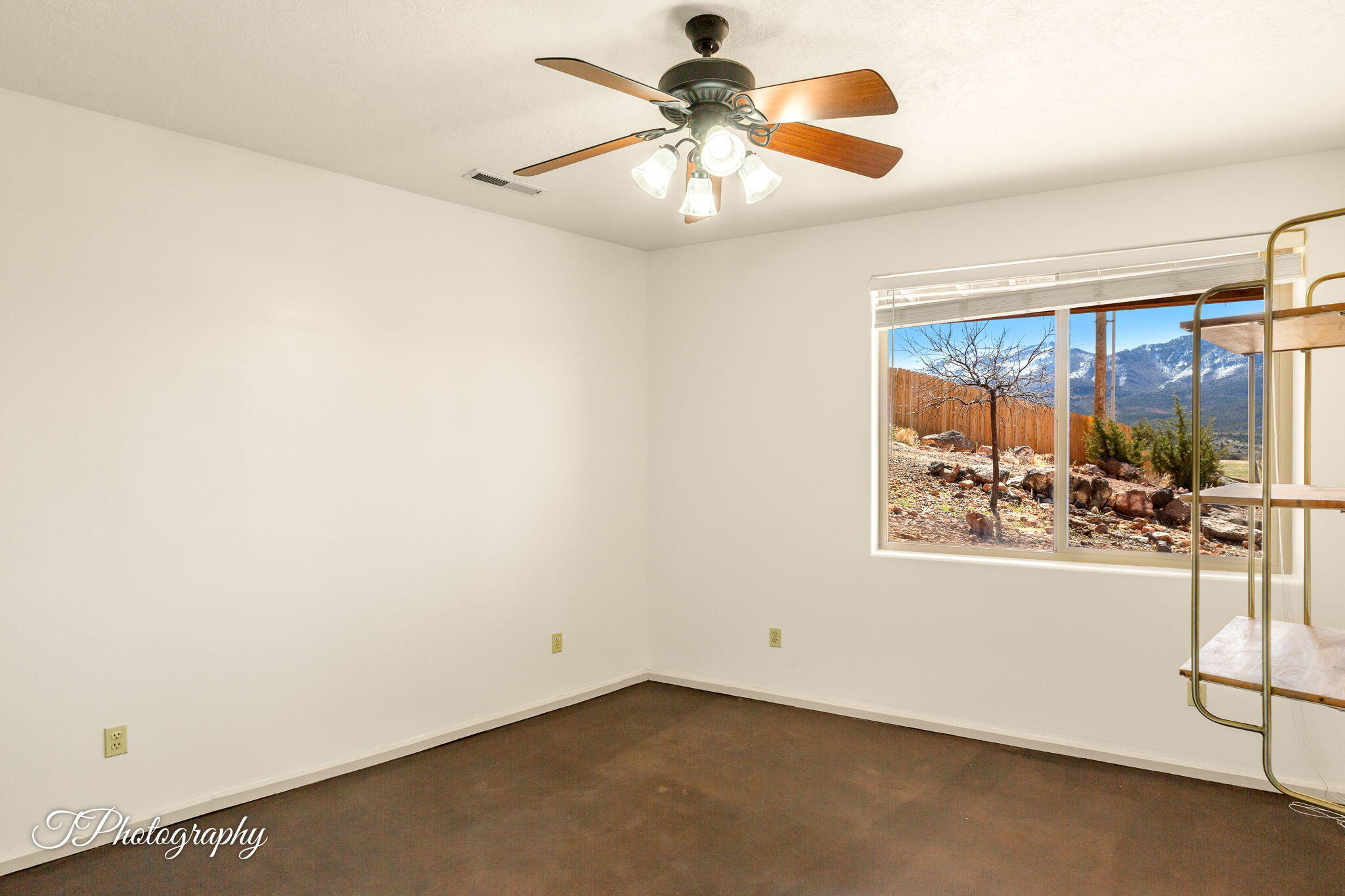 DIXIE DEER ESTATES - Residential