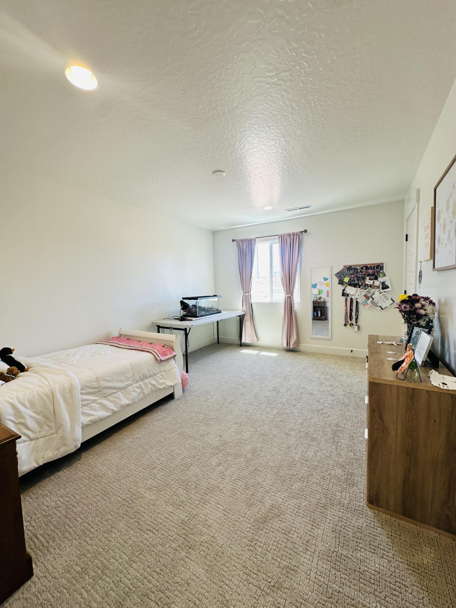 WHITE HILLS SUB - Residential