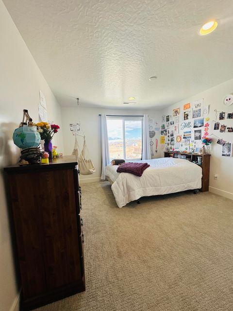 Tiny photo for 1370 HONEYCOMB DR, Saint George, UT 84790 (MLS # 26-271895)