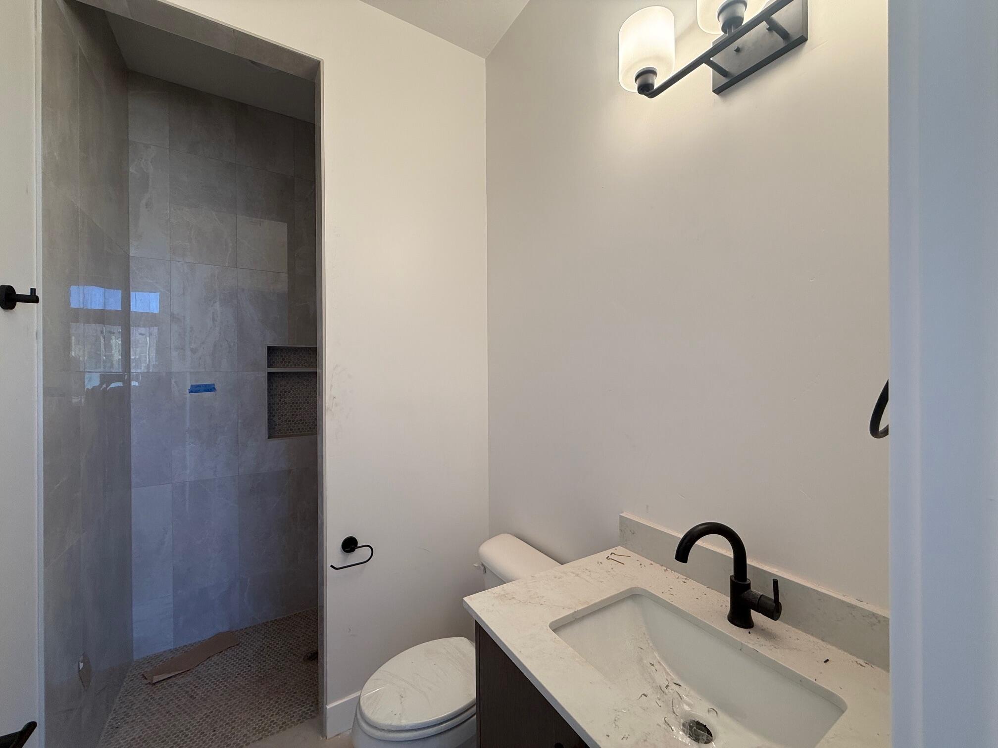 ONYX VALLEY - Residential