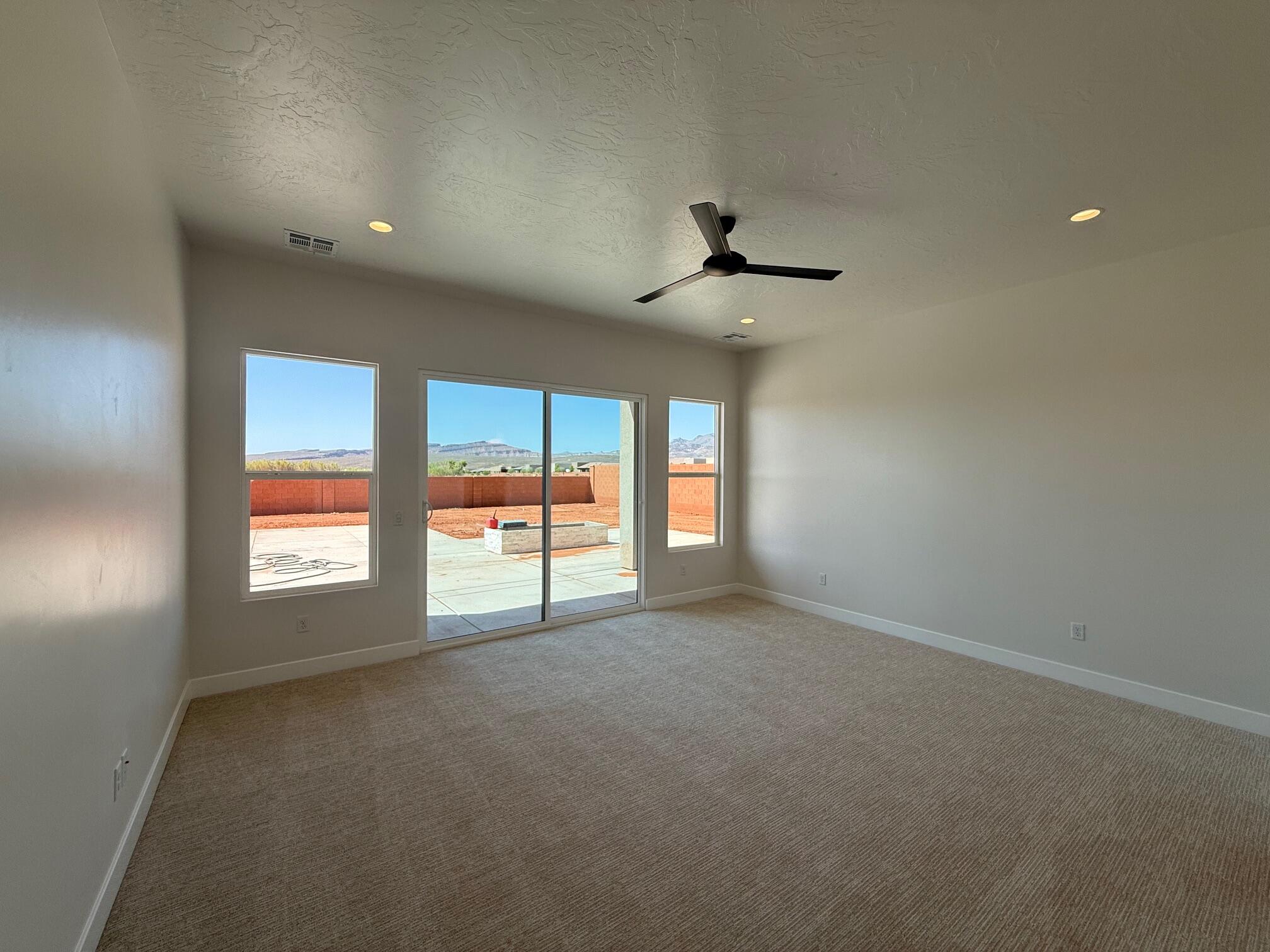 ONYX VALLEY - Residential