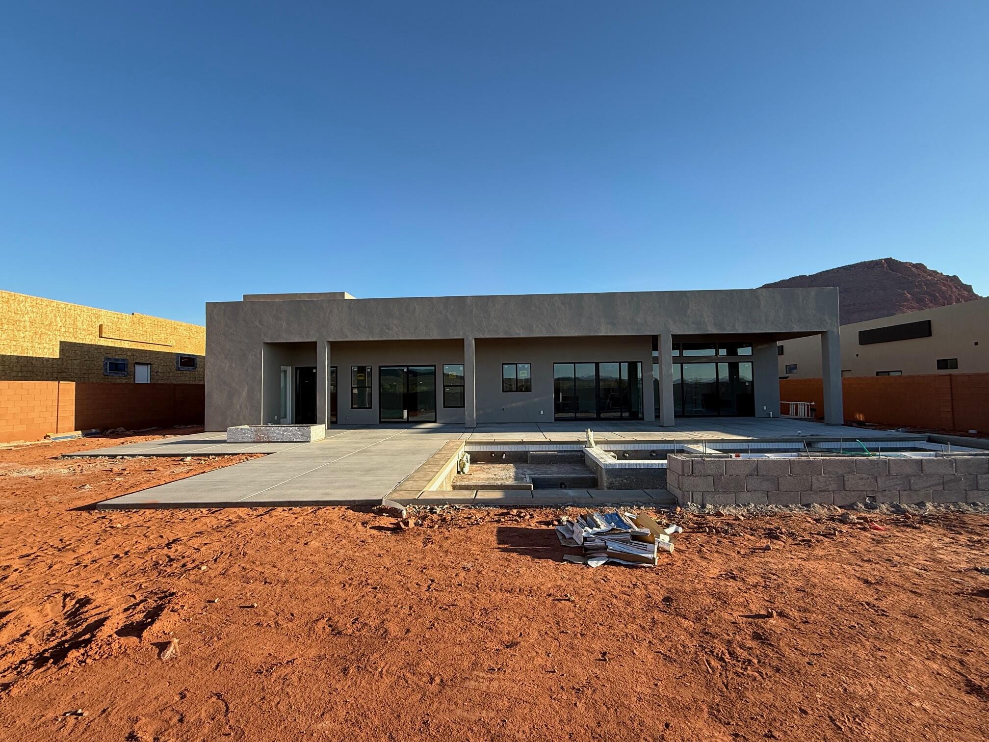 ONYX VALLEY - Residential