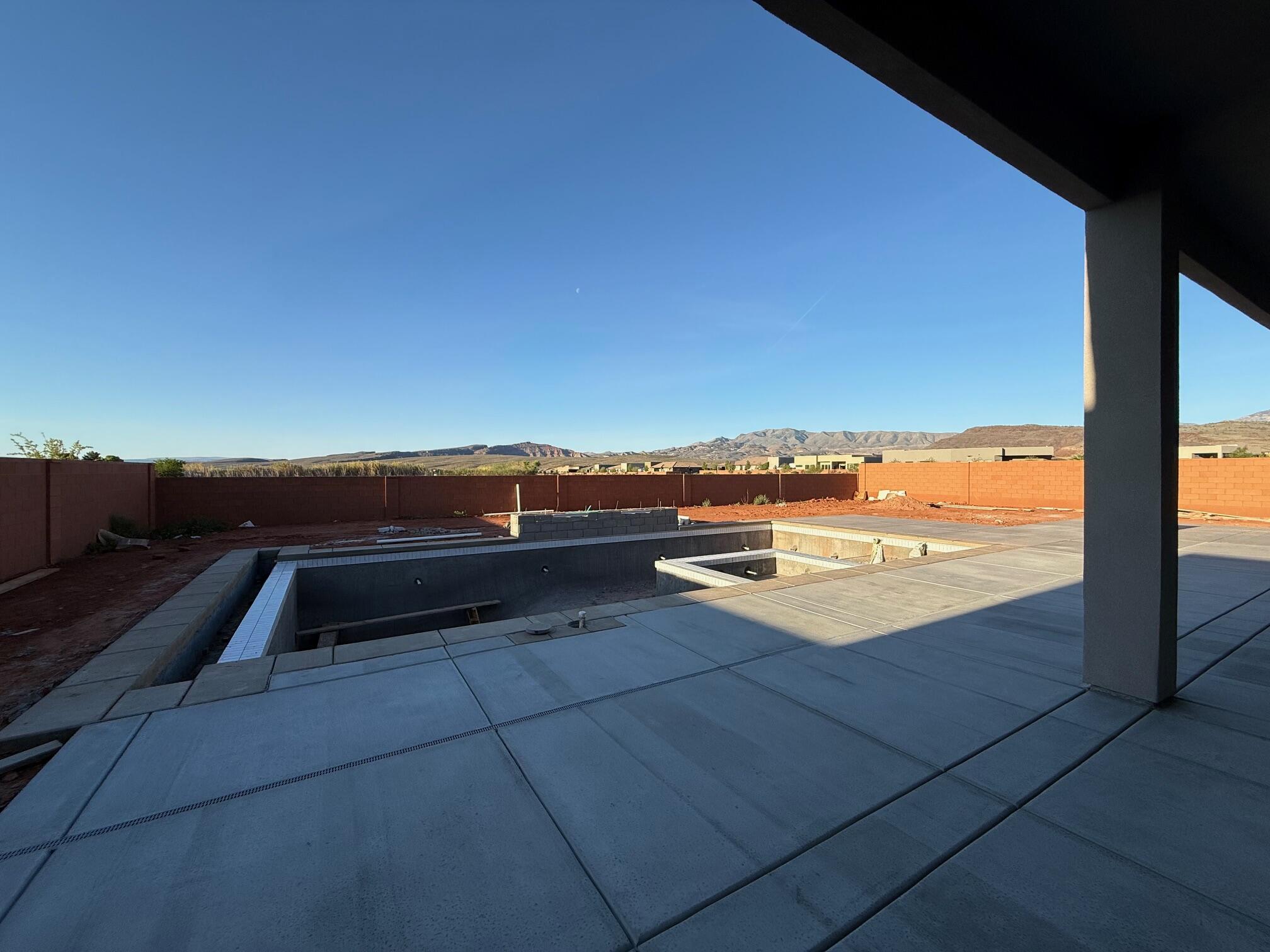 ONYX VALLEY - Residential