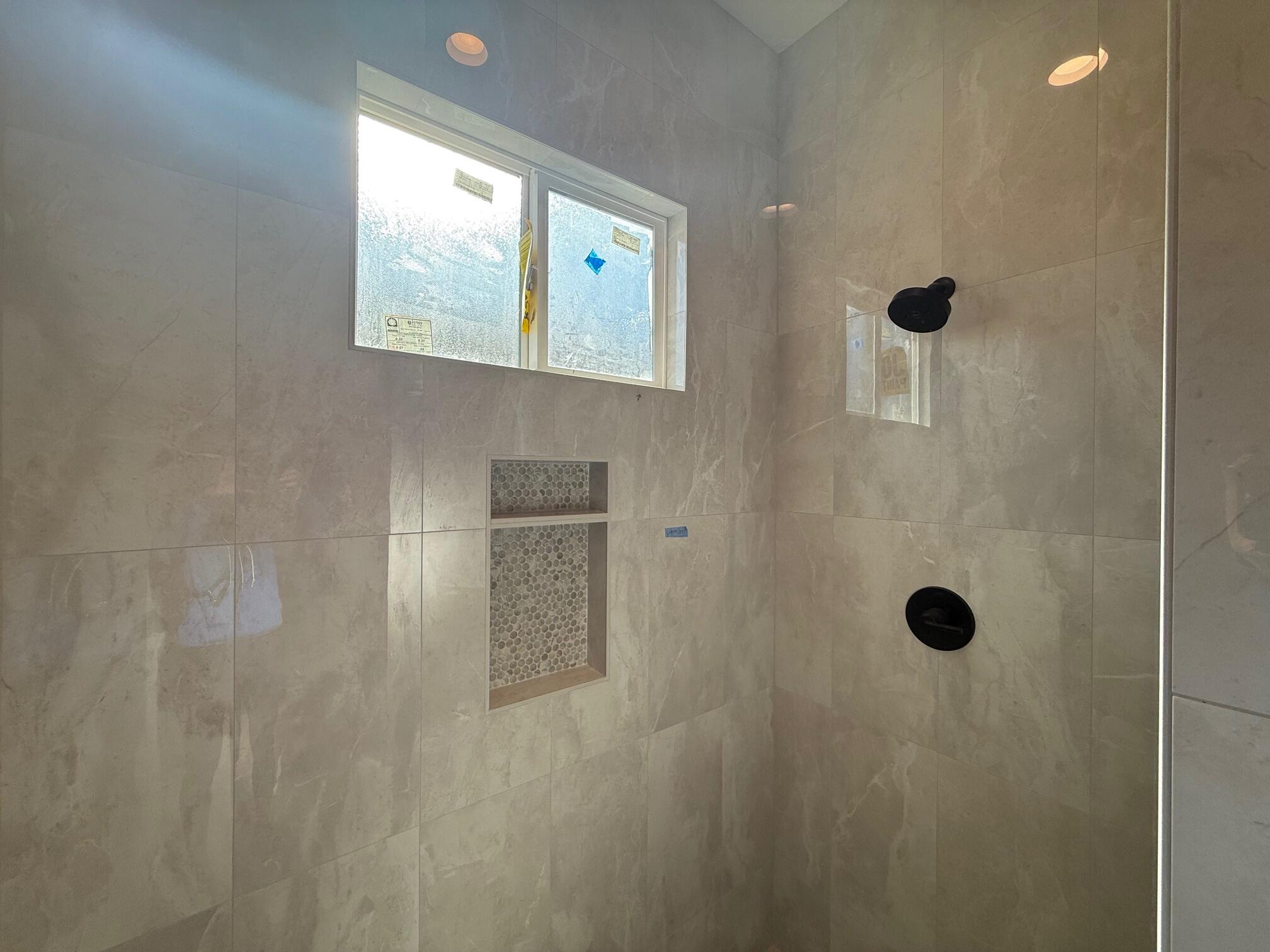 ONYX VALLEY - Residential