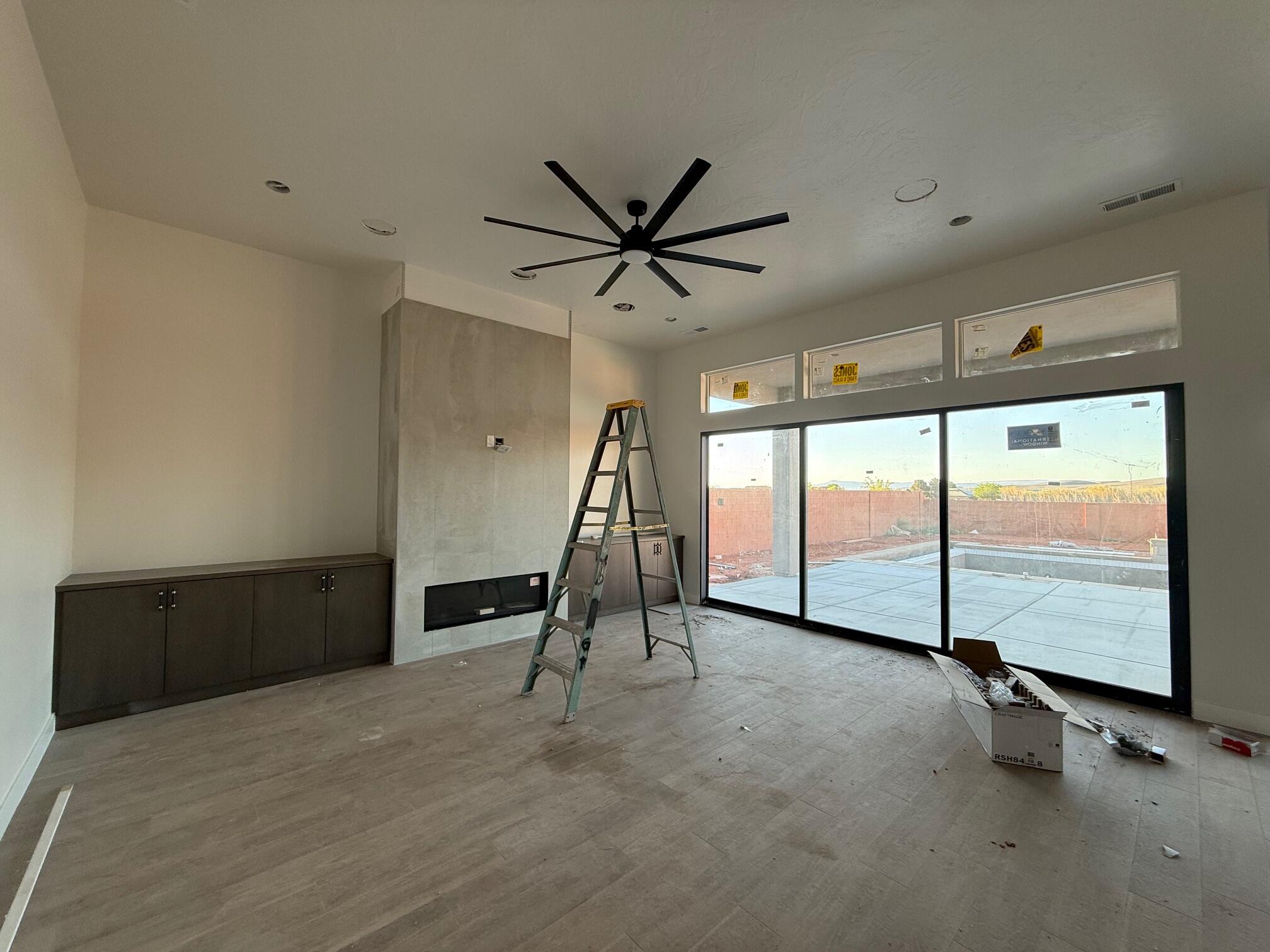 ONYX VALLEY - Residential