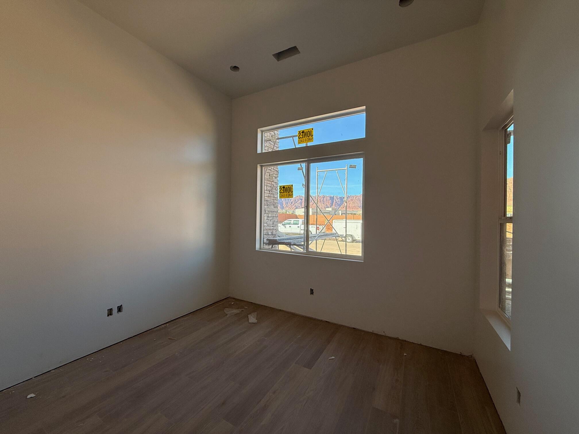 ONYX VALLEY - Residential