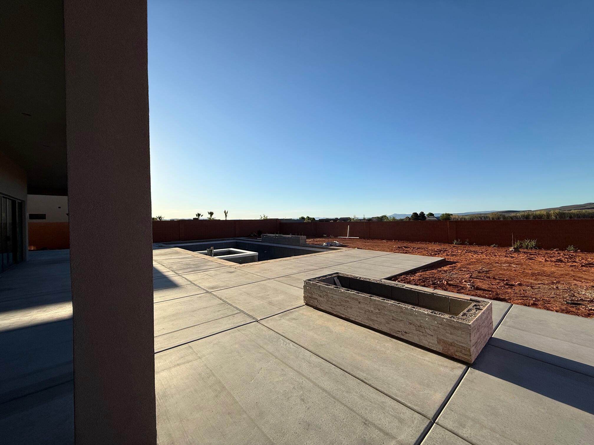 ONYX VALLEY - Residential