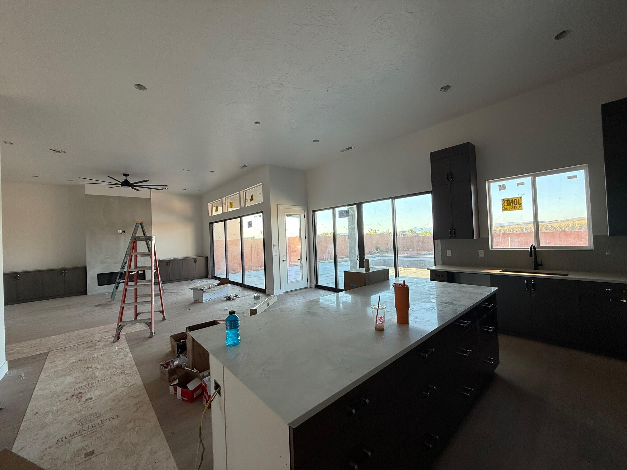 ONYX VALLEY - Residential