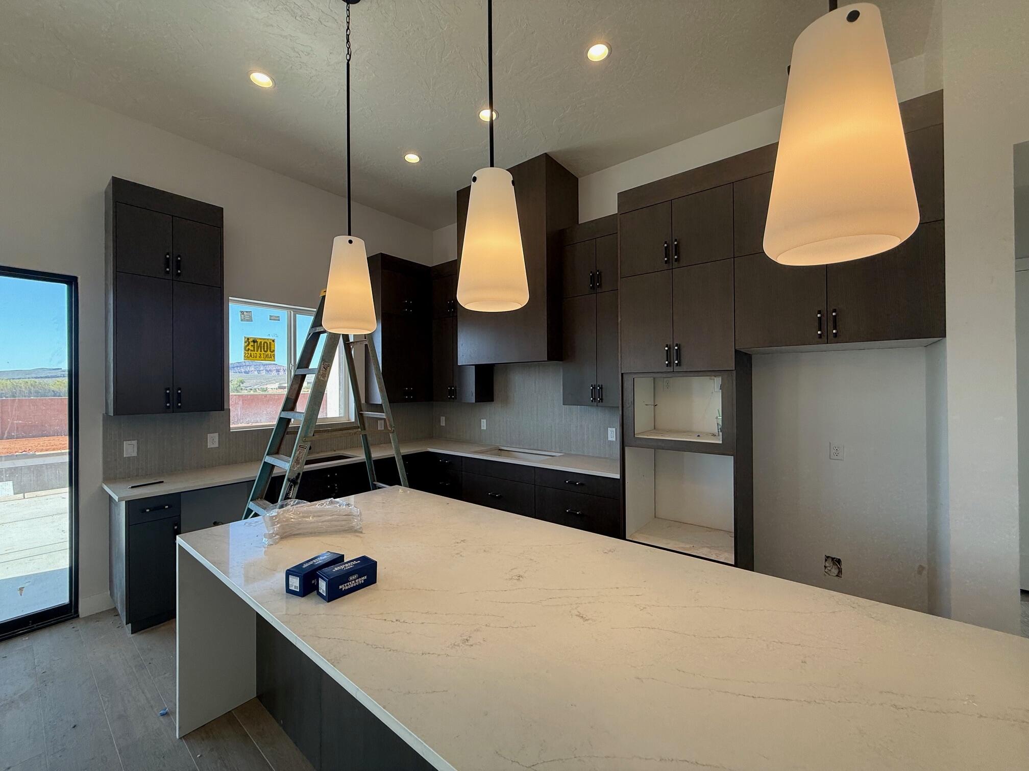 ONYX VALLEY - Residential