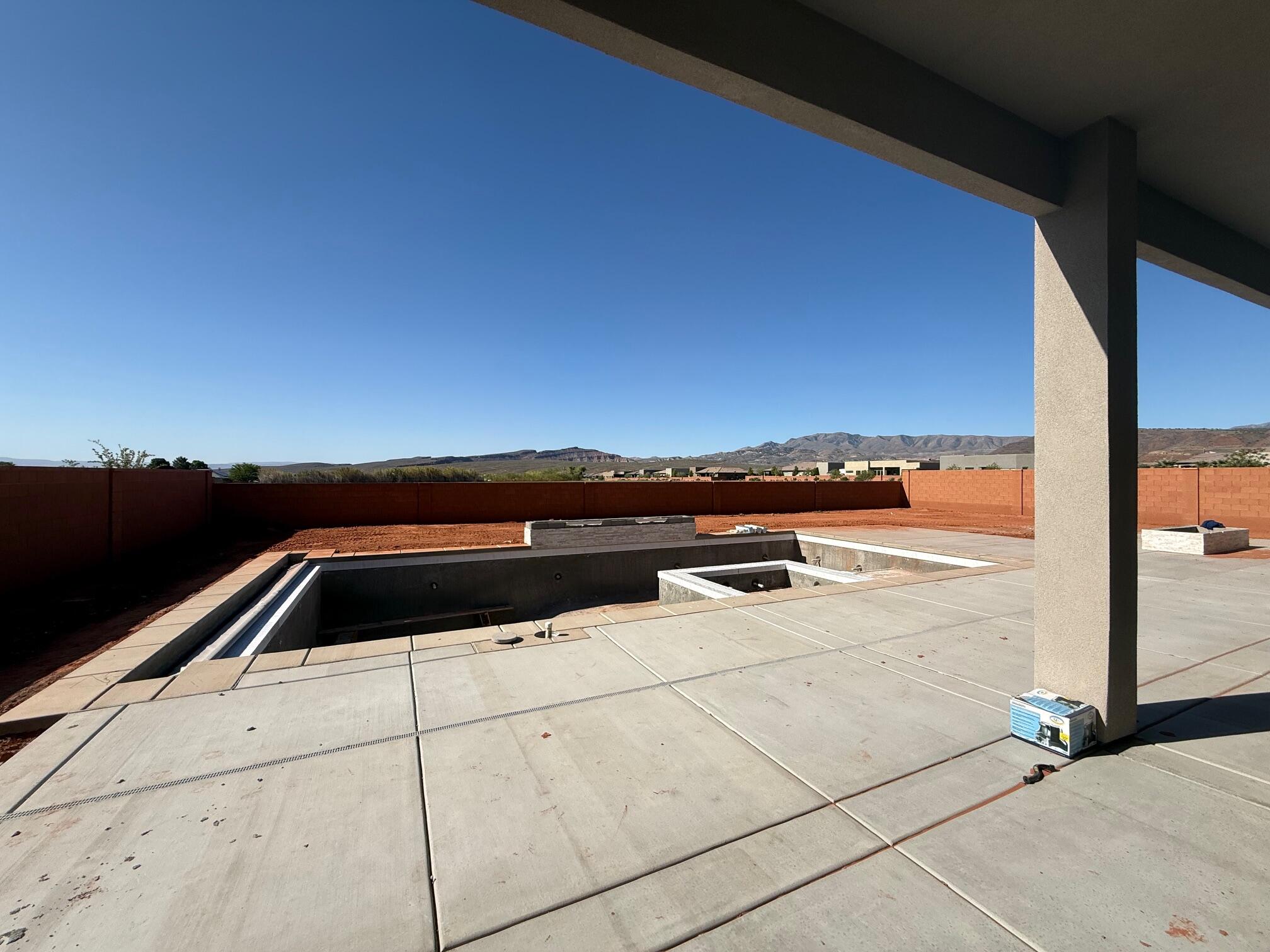 ONYX VALLEY - Residential