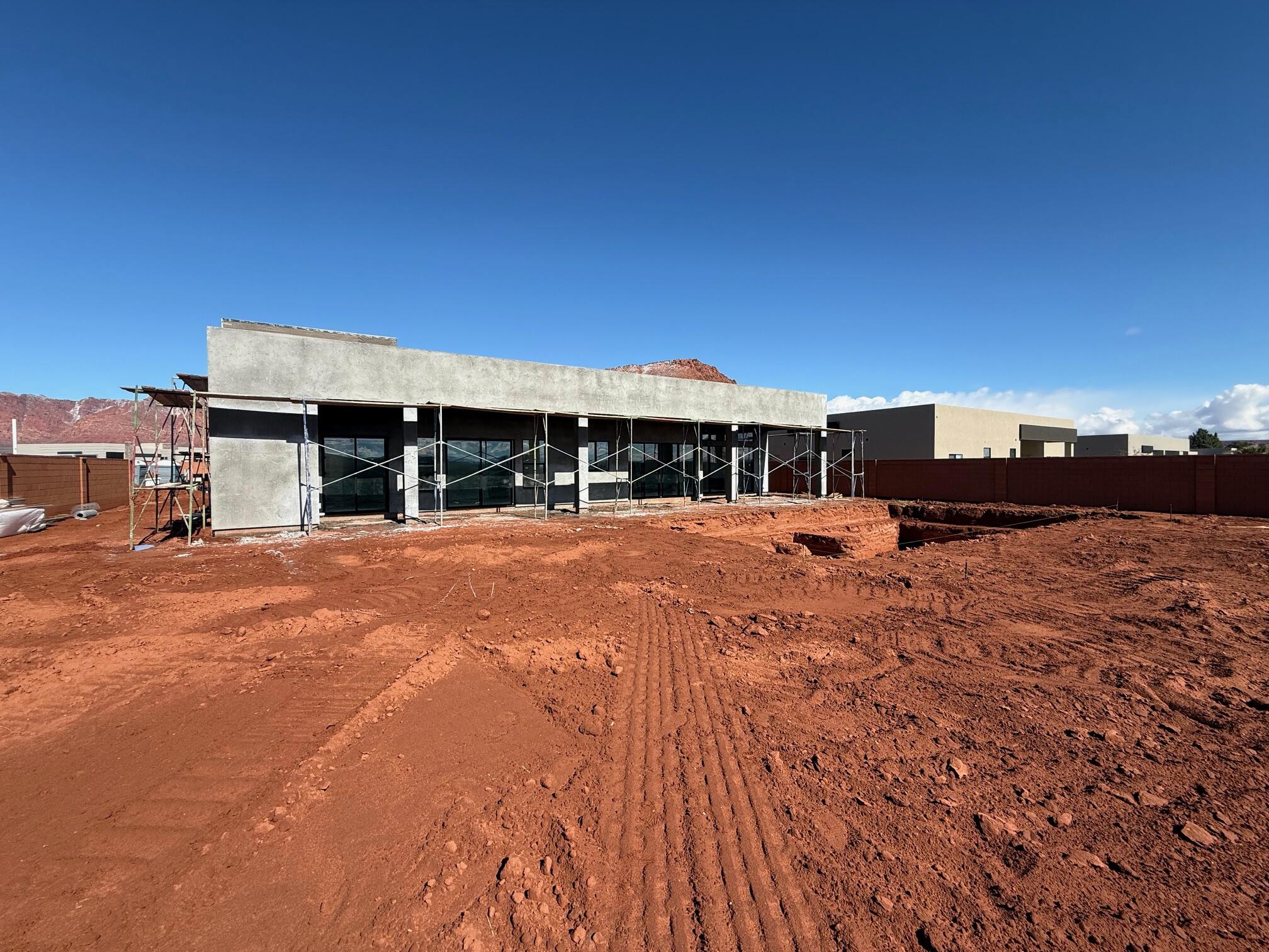 ONYX VALLEY - Residential