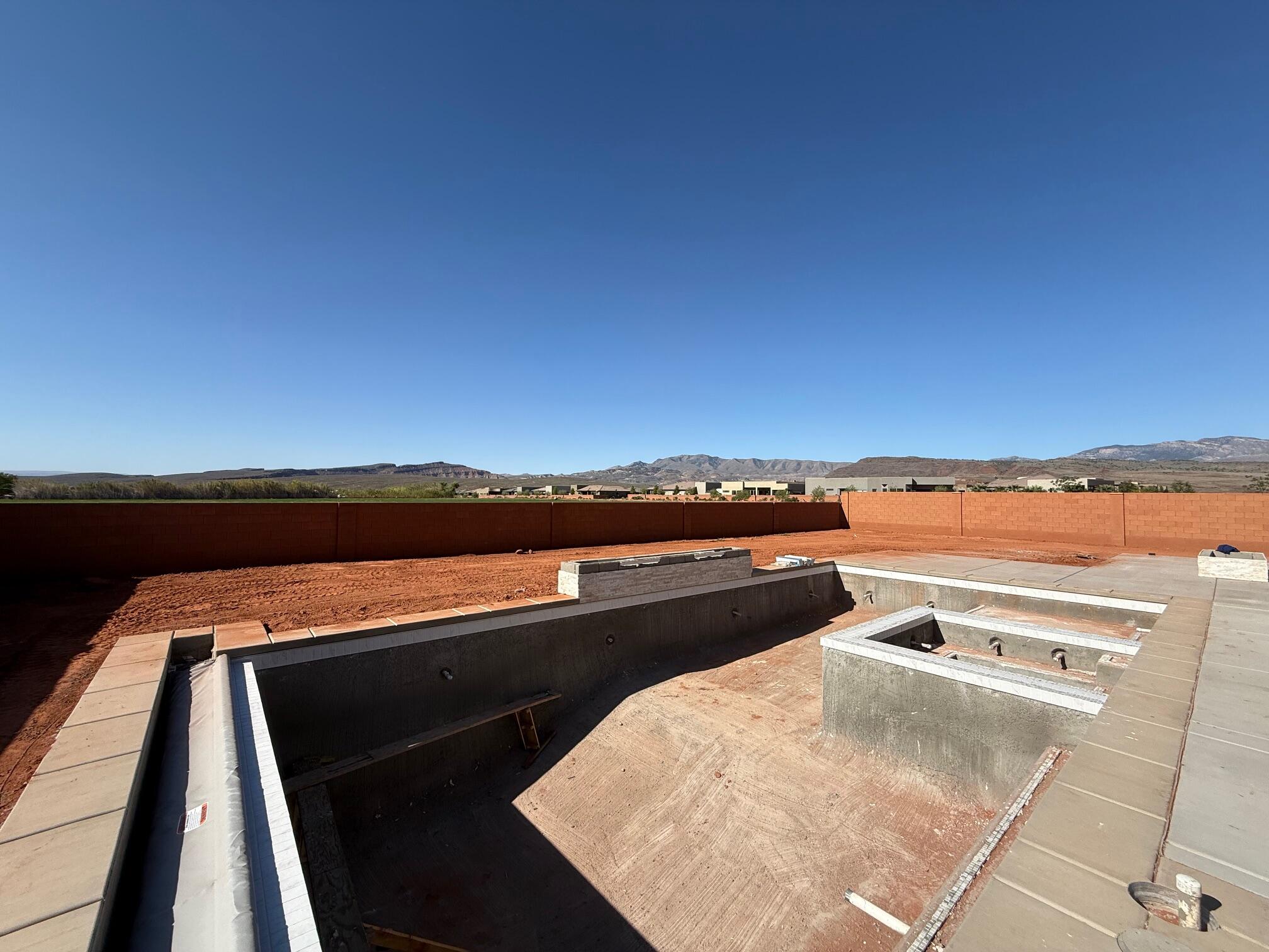 ONYX VALLEY - Residential