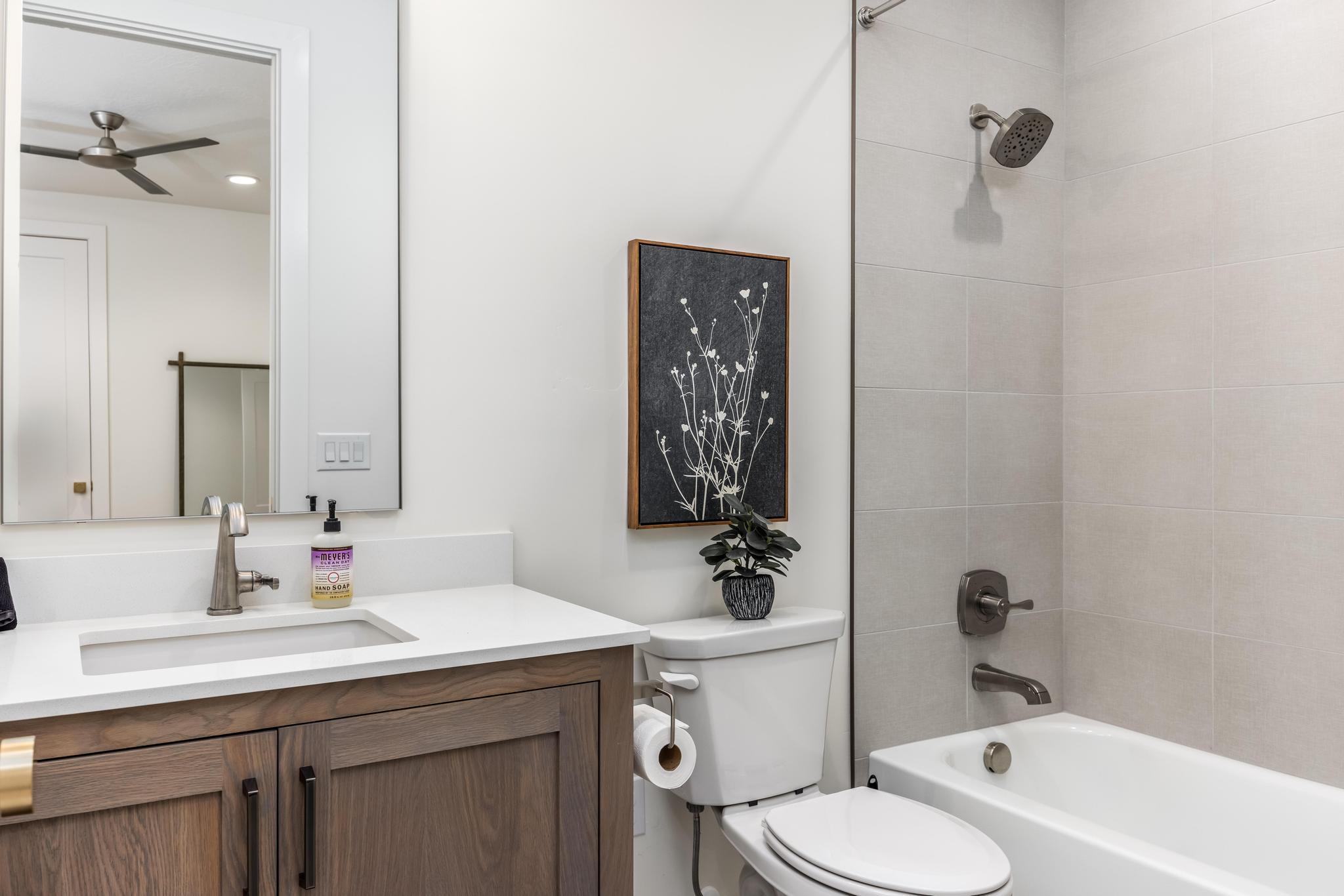 DESERT COLOR RESORT - Residential