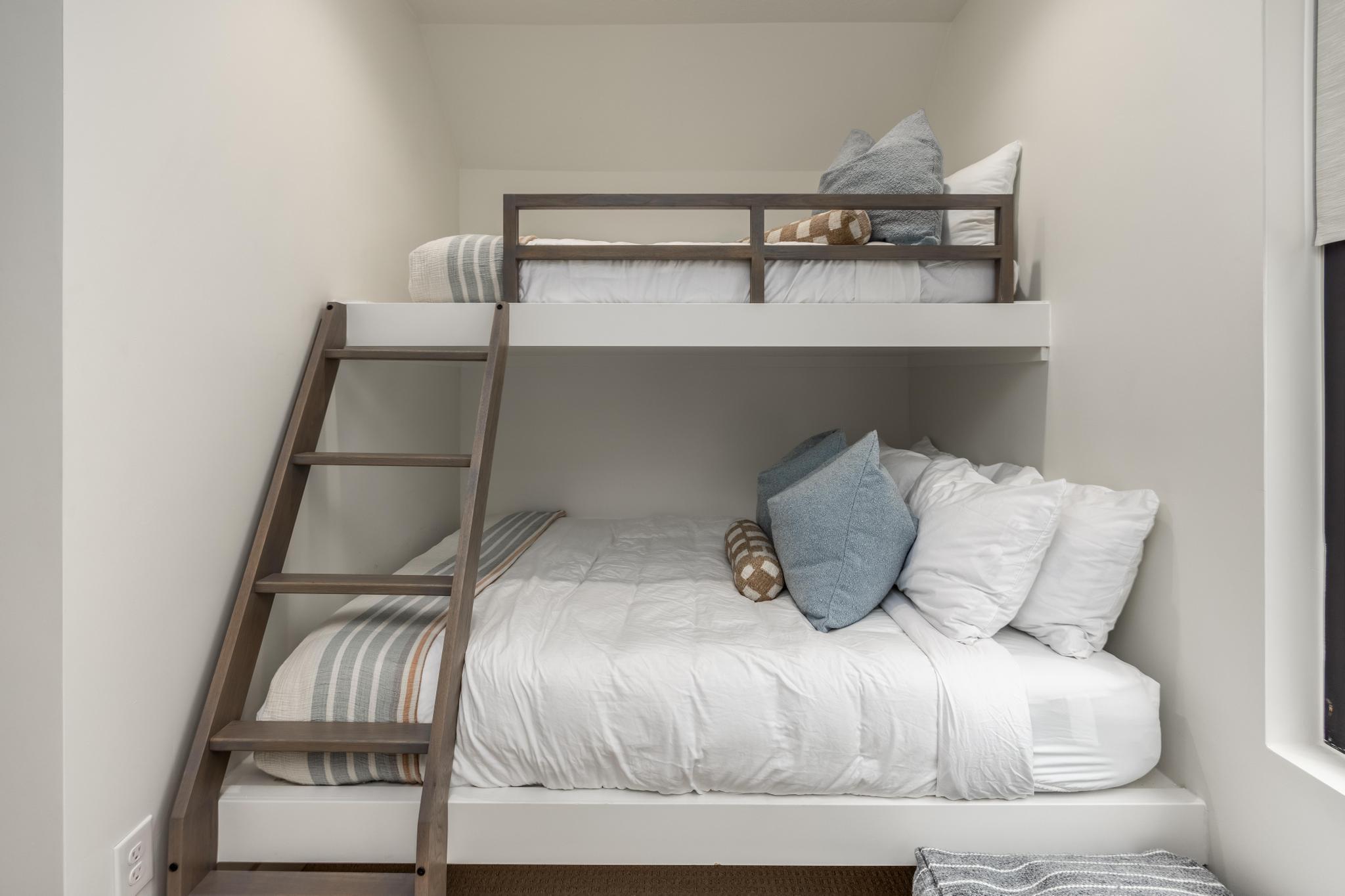 DESERT COLOR RESORT - Residential