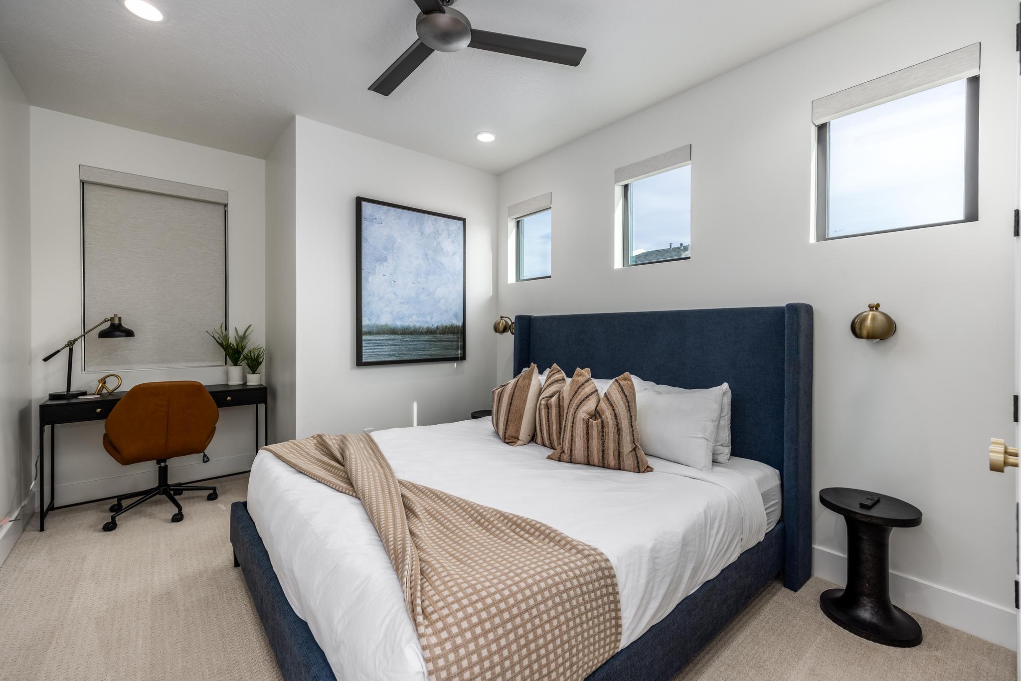 DESERT COLOR RESORT - Residential