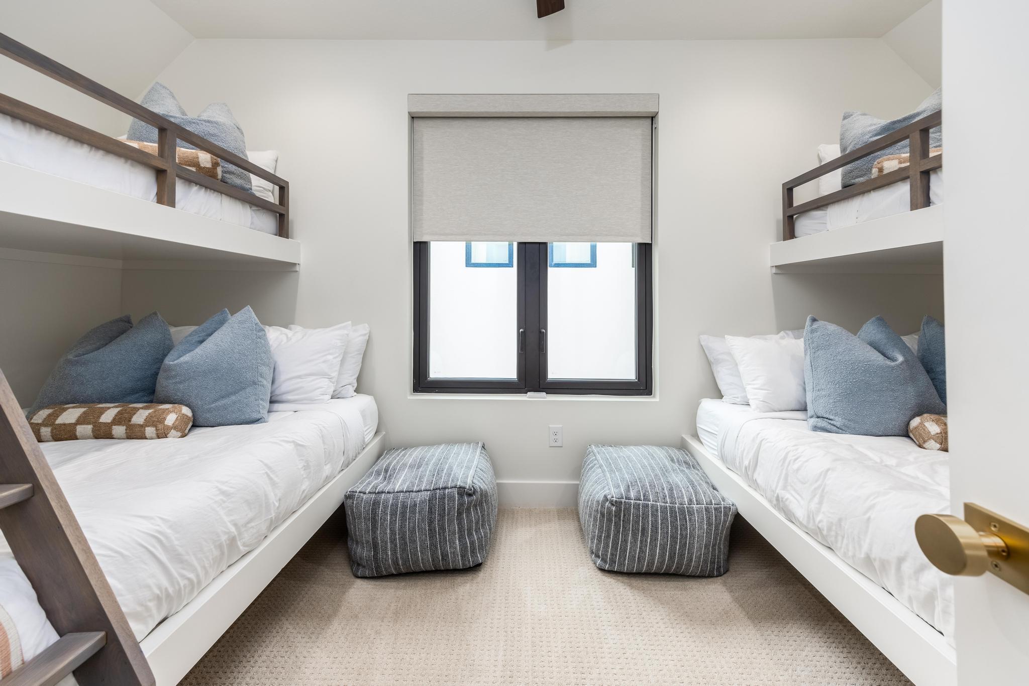 DESERT COLOR RESORT - Residential