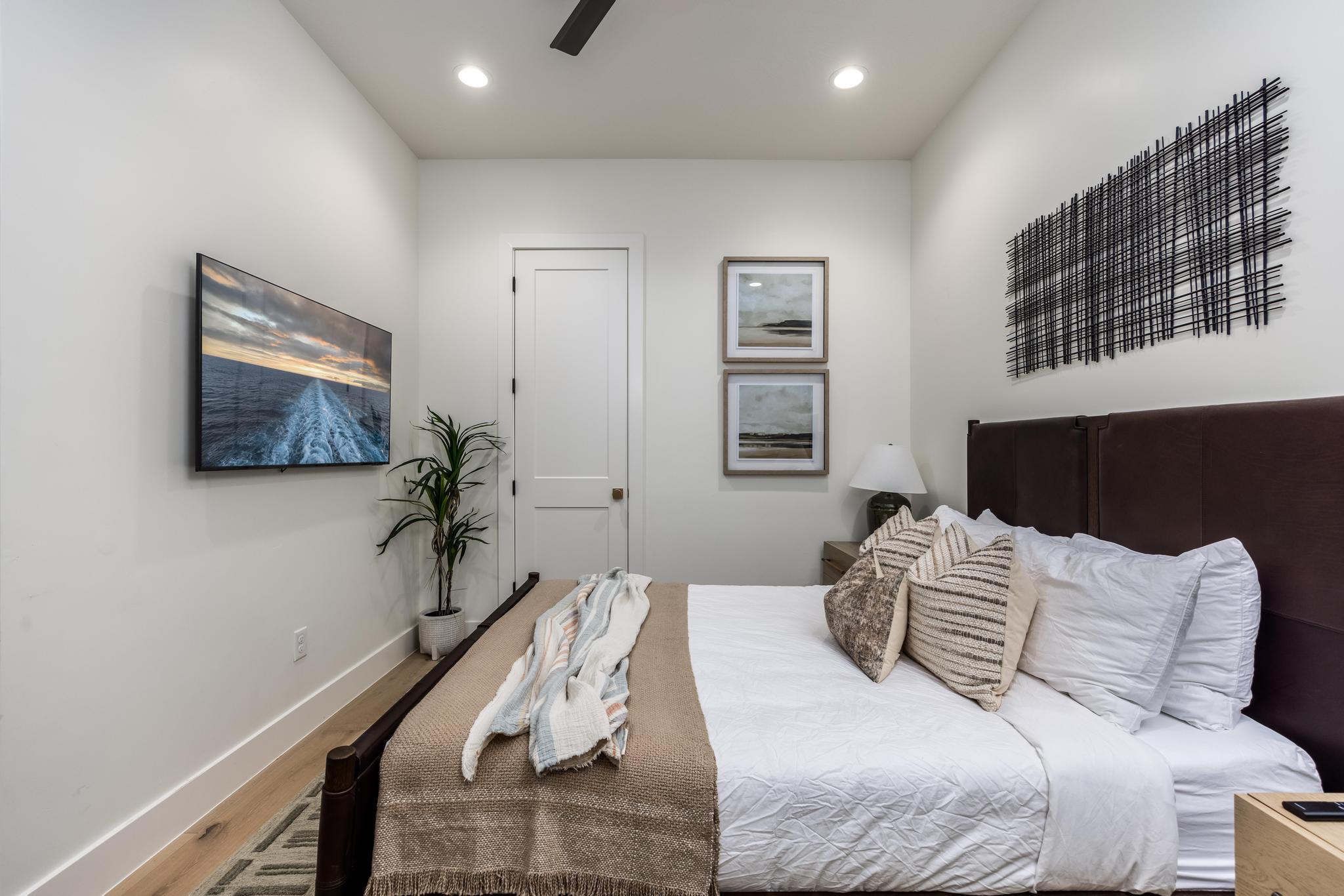 DESERT COLOR RESORT - Residential