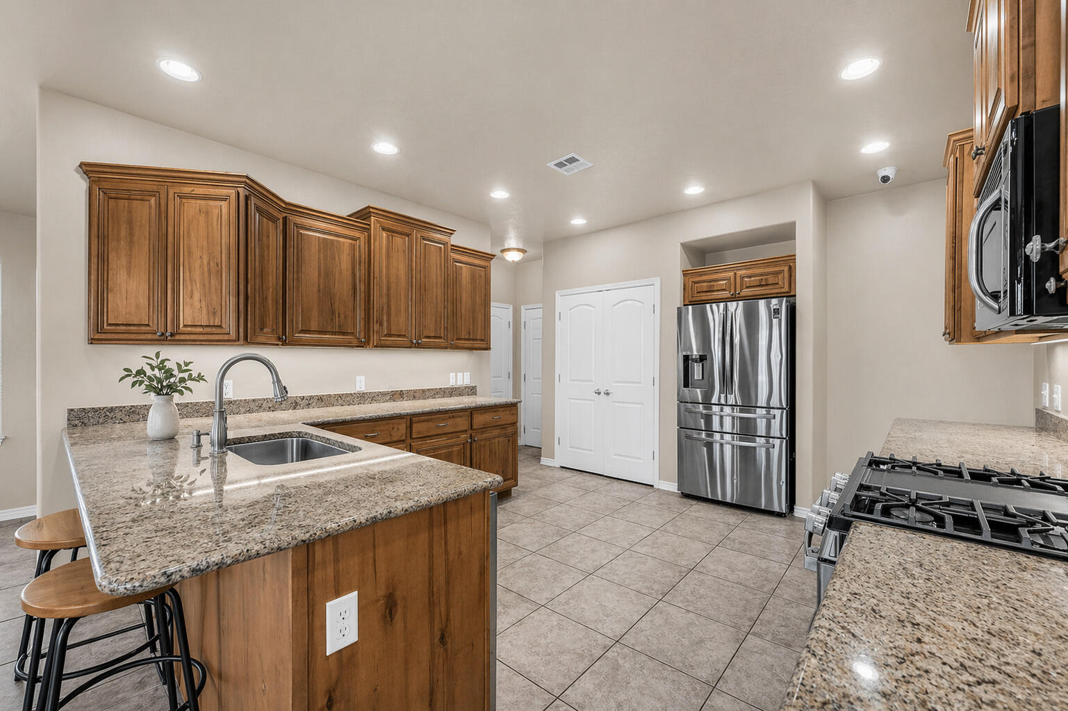 RED BUTTE - Residential