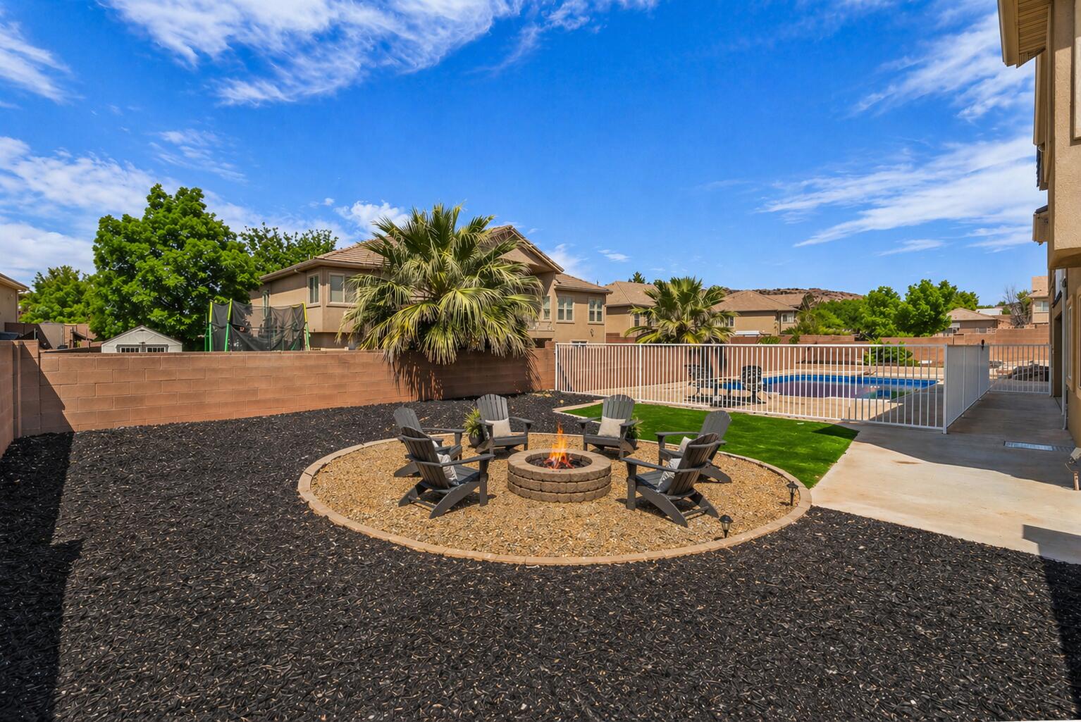 RED BUTTE - Residential