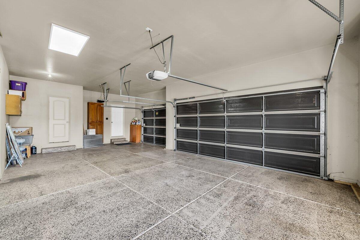 RED BUTTE - Residential